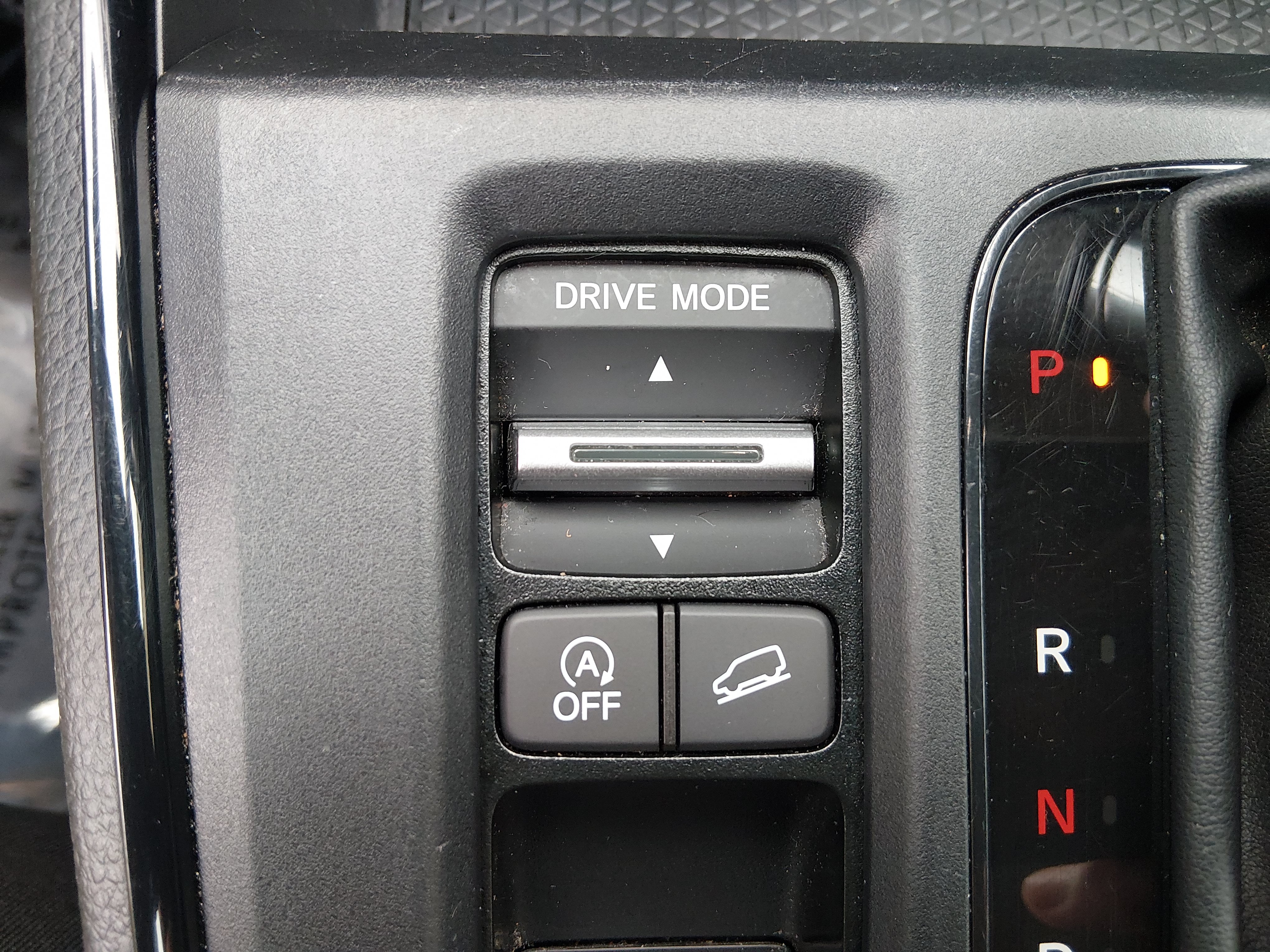 2025 Honda CR-V EX - Photo 18
