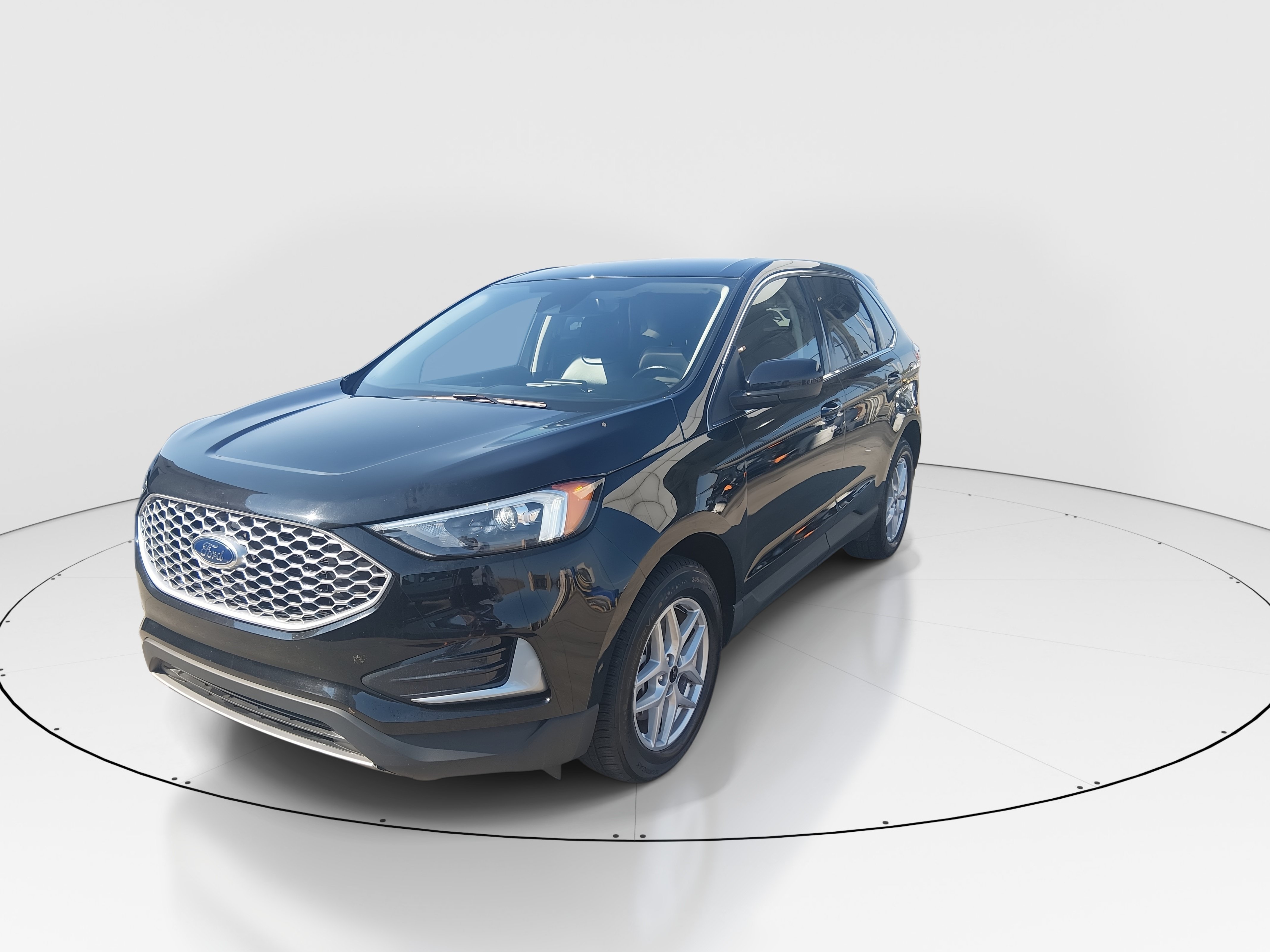 2024 Ford Edge 3