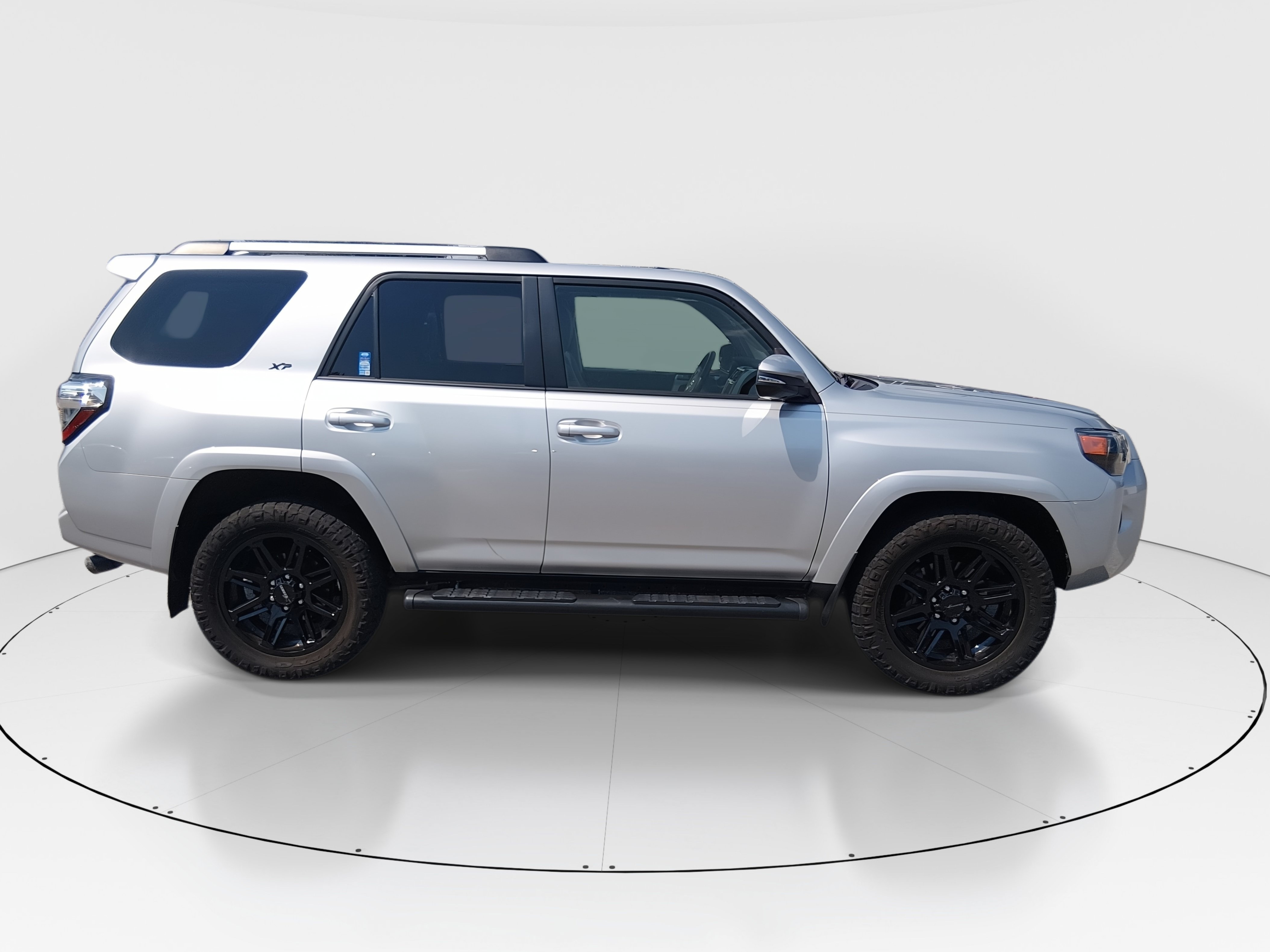 2023 Toyota 4Runner SR5 Premium - Photo 8