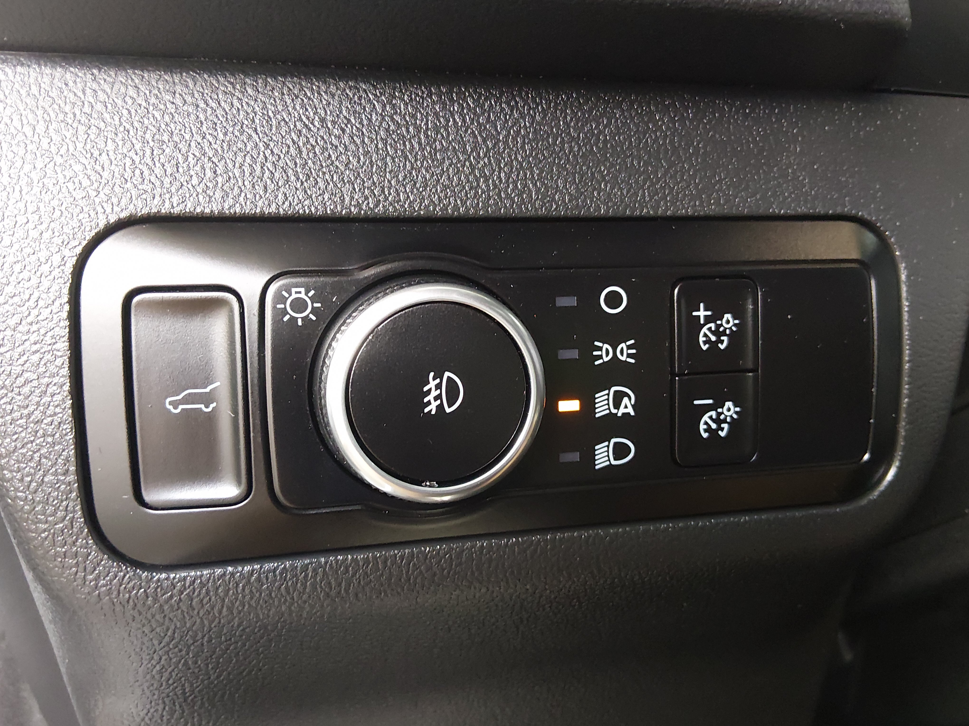 2025 Ford Escape ST-Line Select - Photo 23