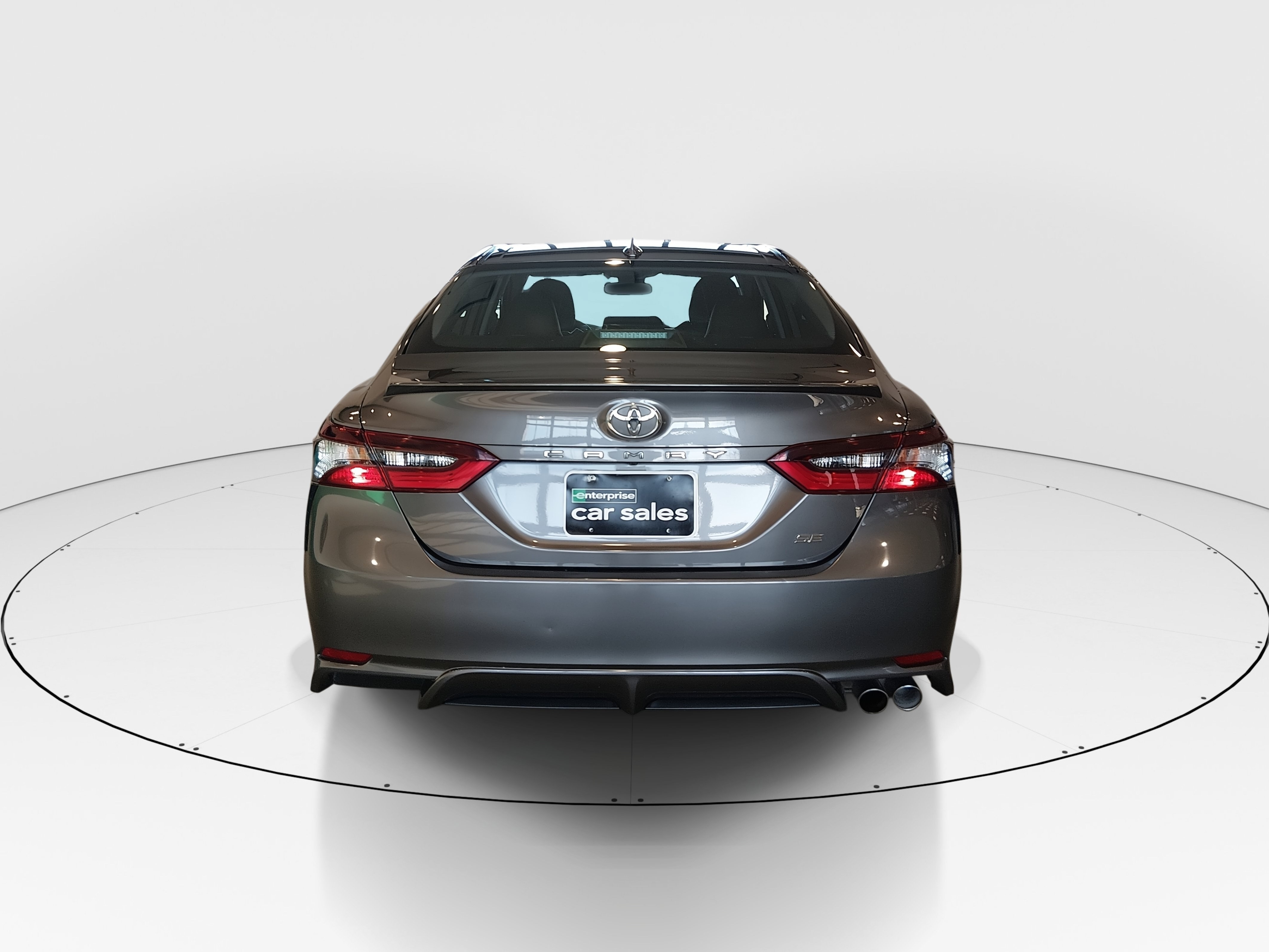 2024 Toyota Camry SE - Photo 6