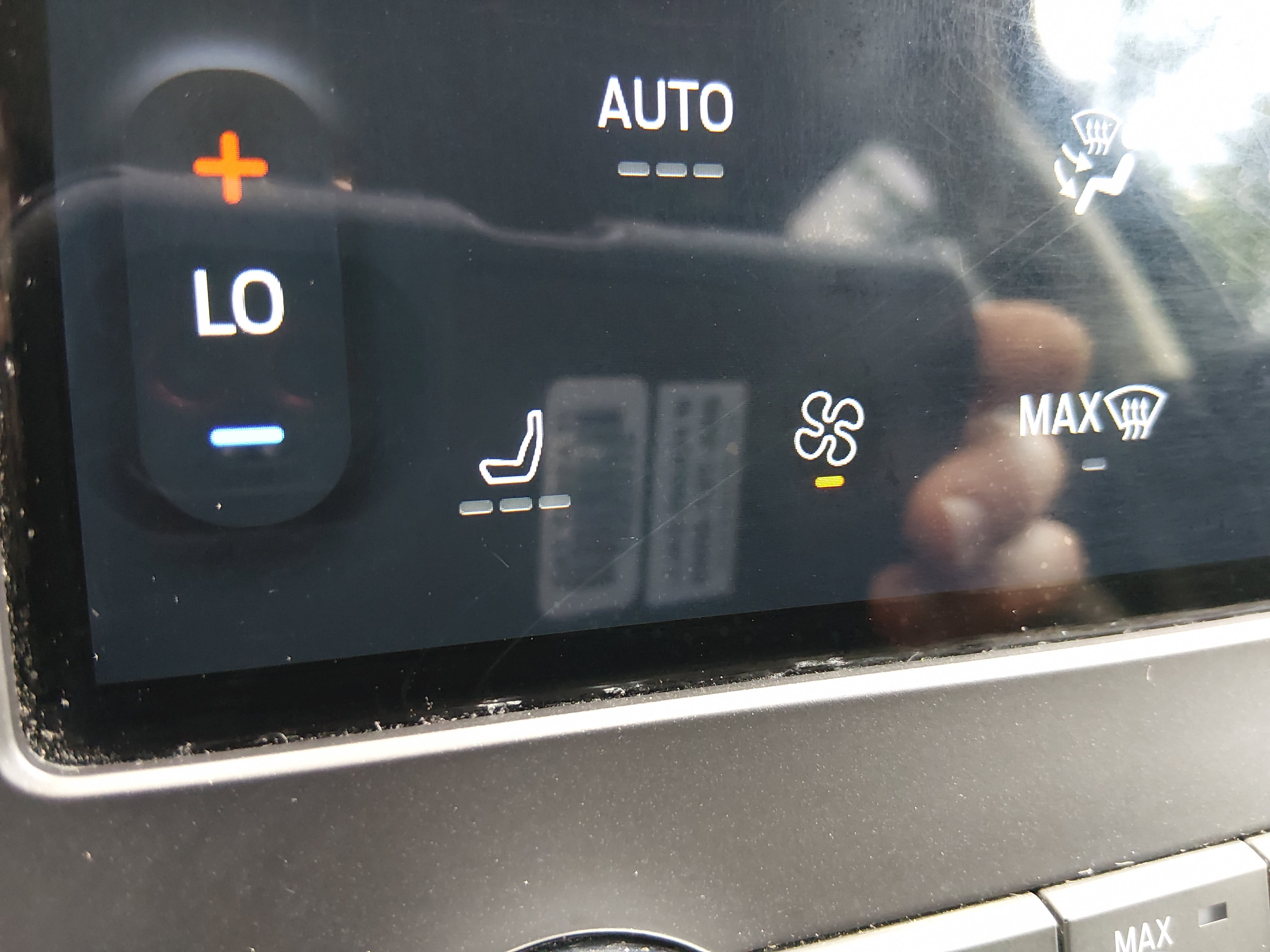 2024 Ford Edge SEL - Photo 17