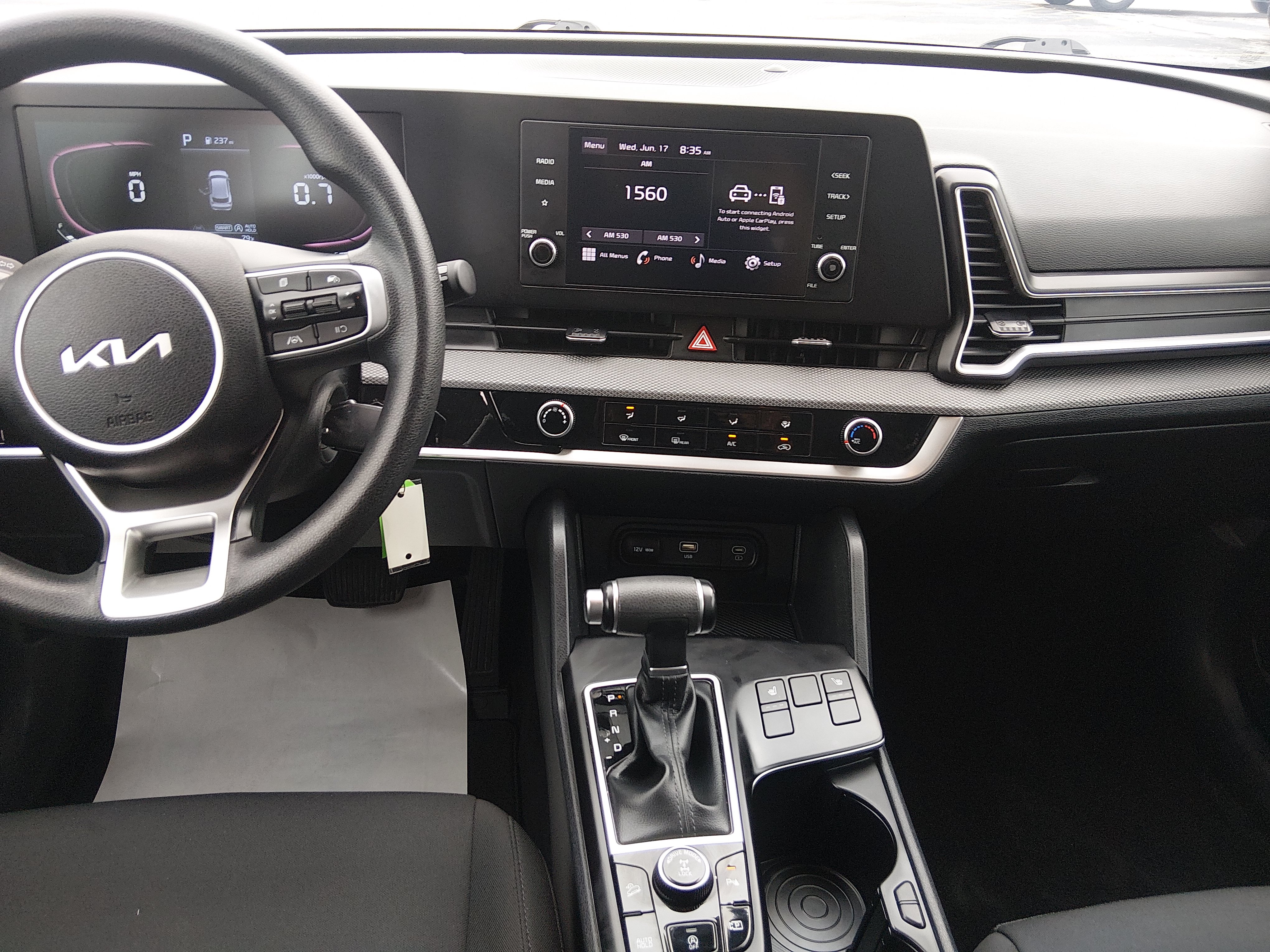 2024 Kia Sportage LX - Photo 15