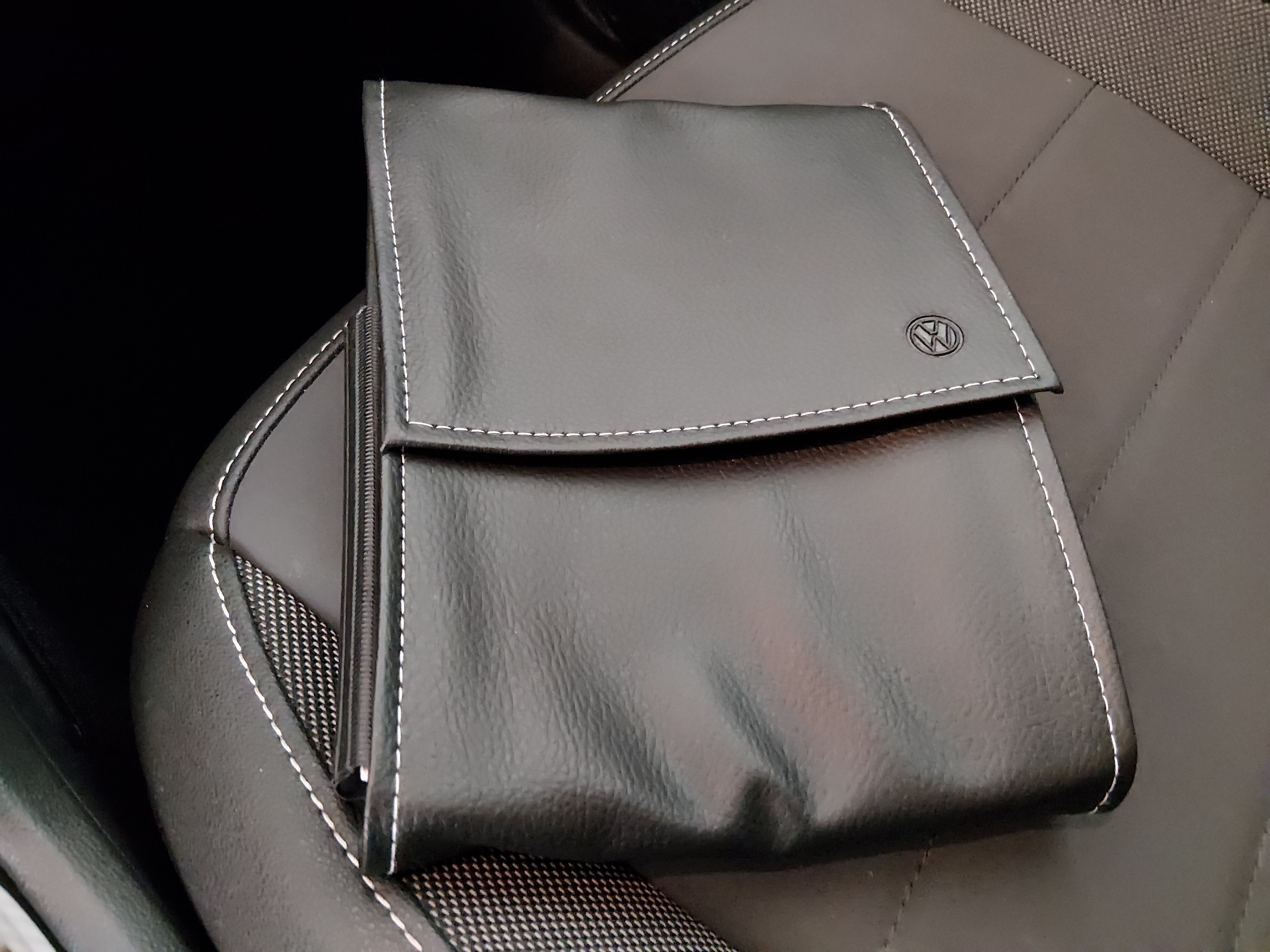 2024 Volkswagen Taos SE - Photo 18