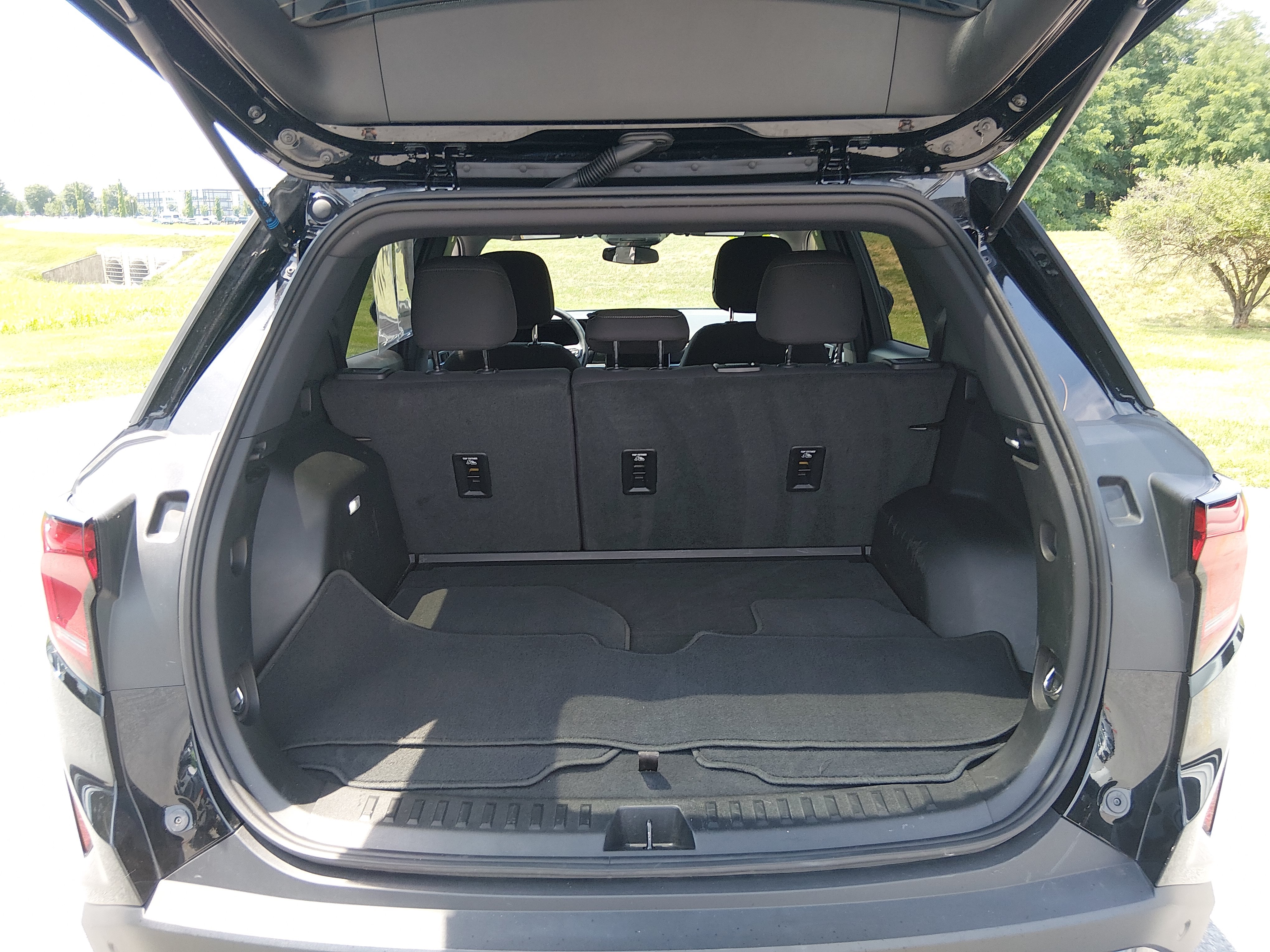 2026 GMC Terrain Elevation - Photo 11