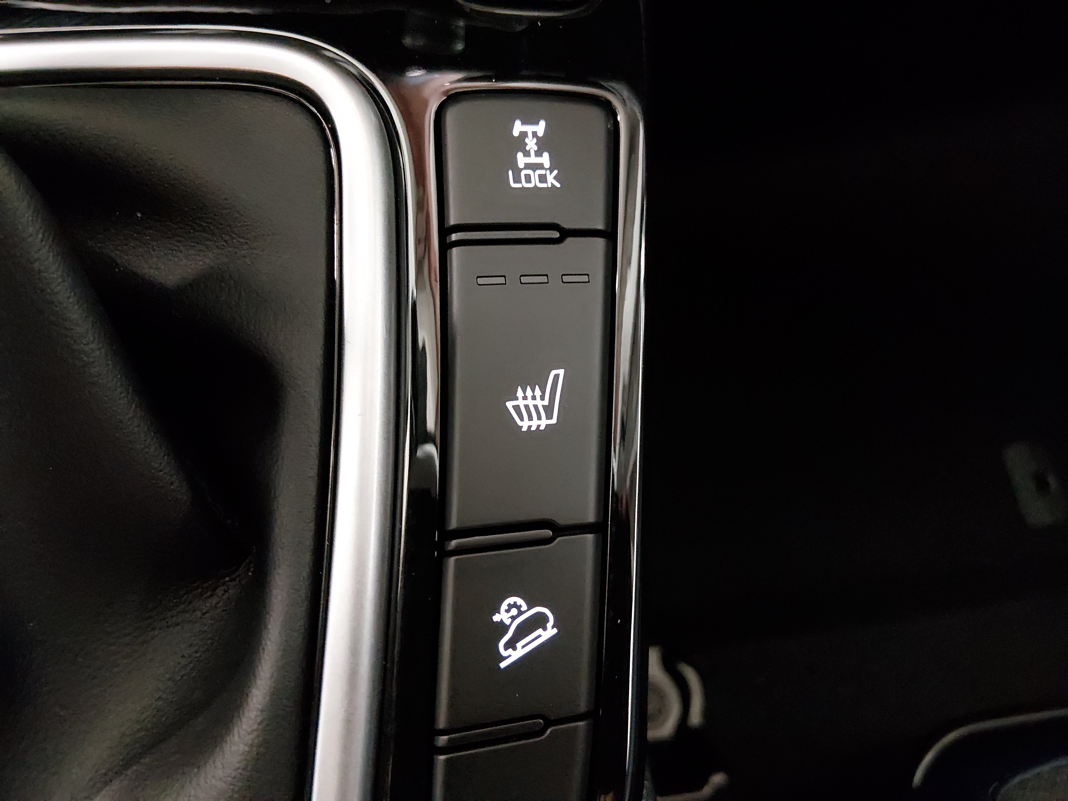 2025 Kia Seltos S - Photo 27