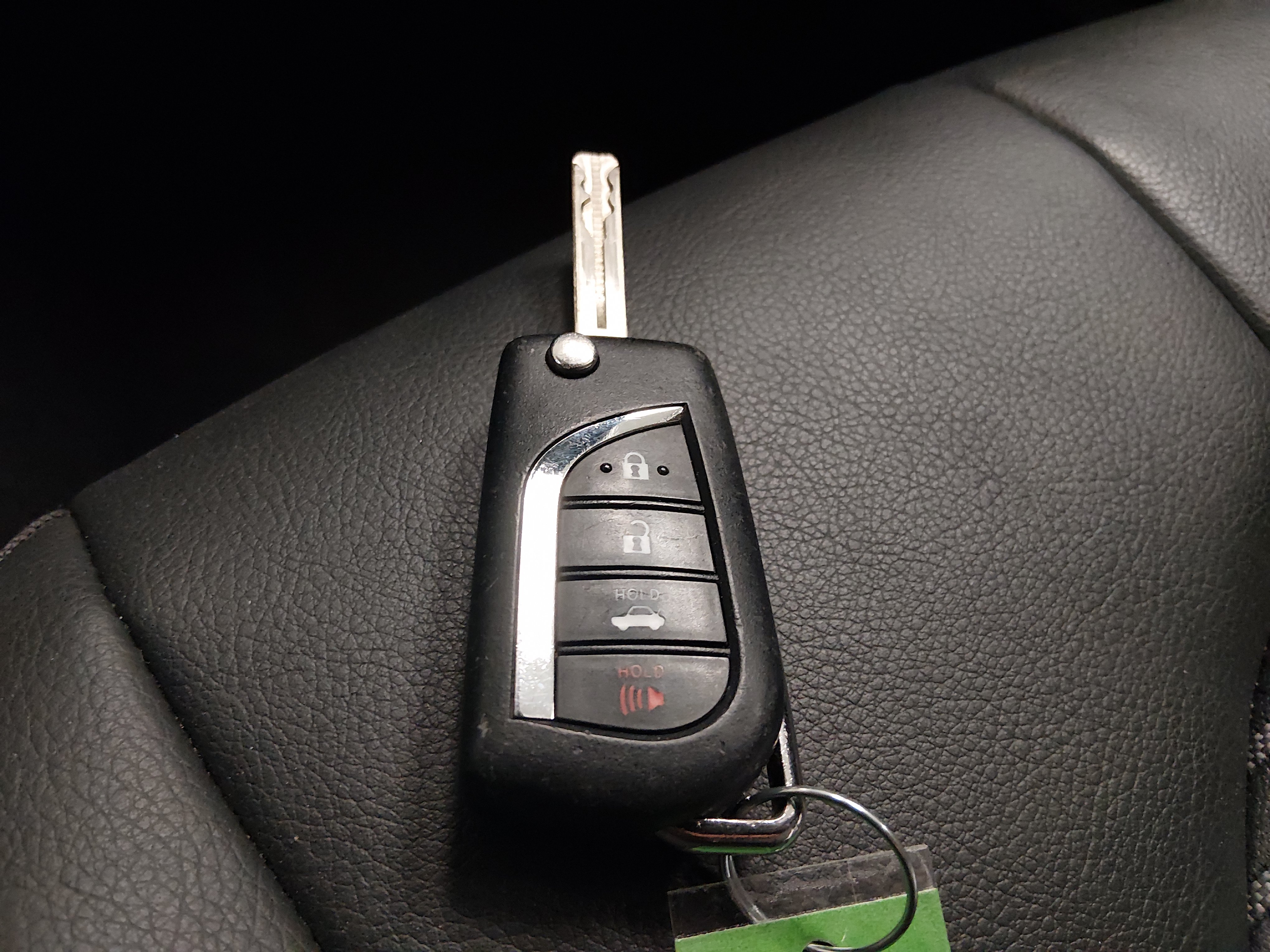 2024 Toyota Camry SE - Photo 15