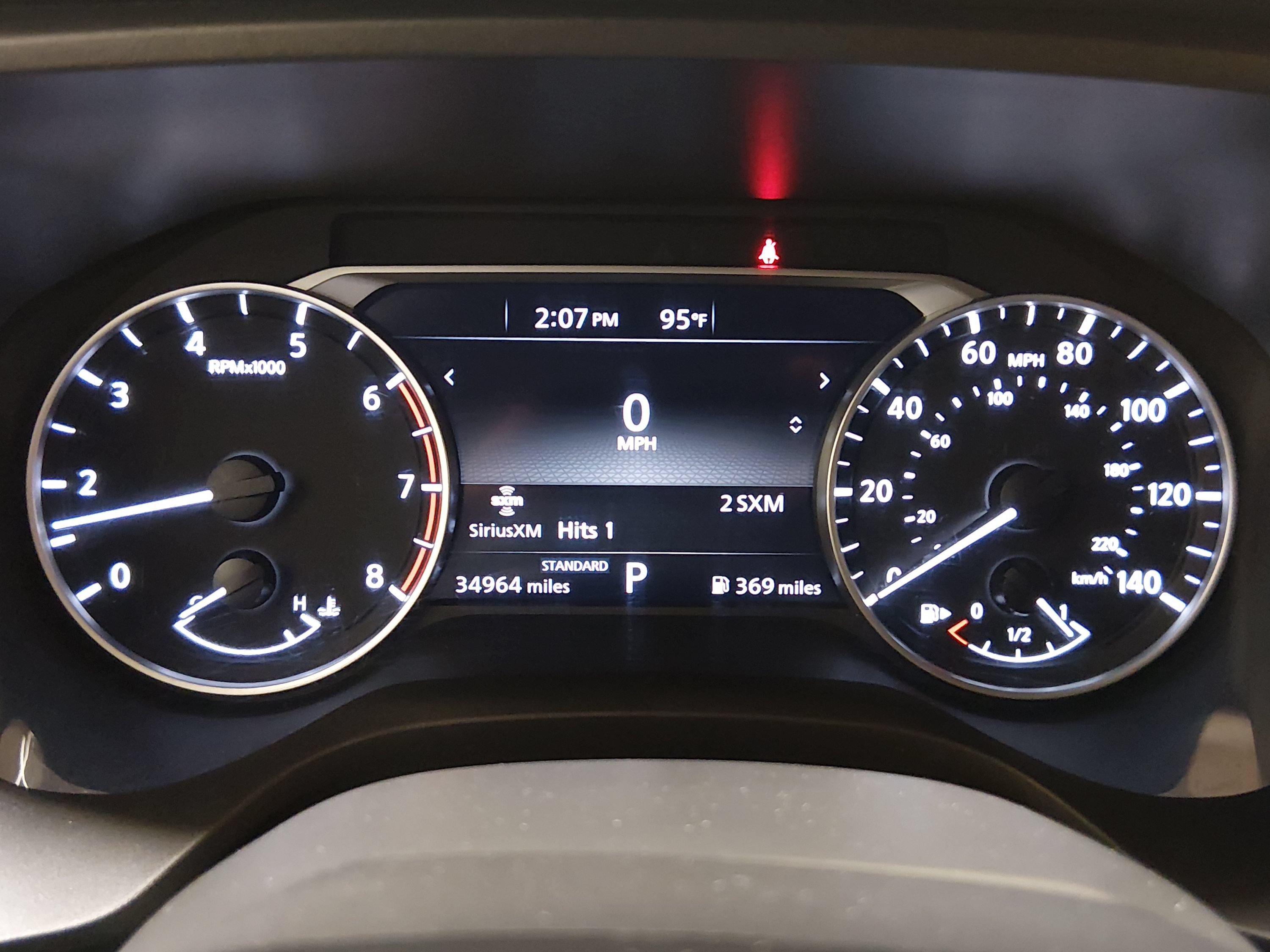 2025 Nissan Rogue SV - Photo 14