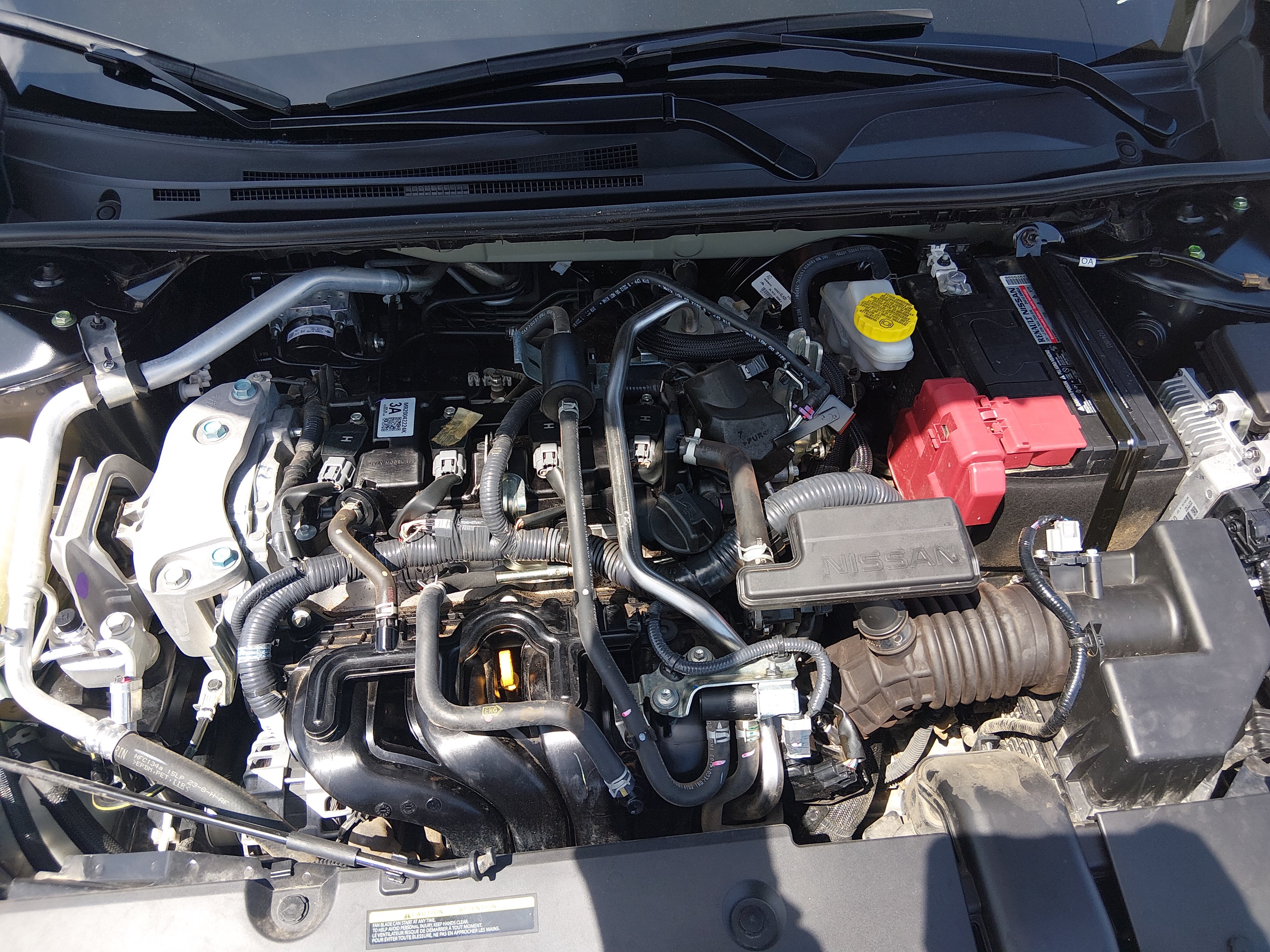 2025 Nissan Sentra SR - Photo 9