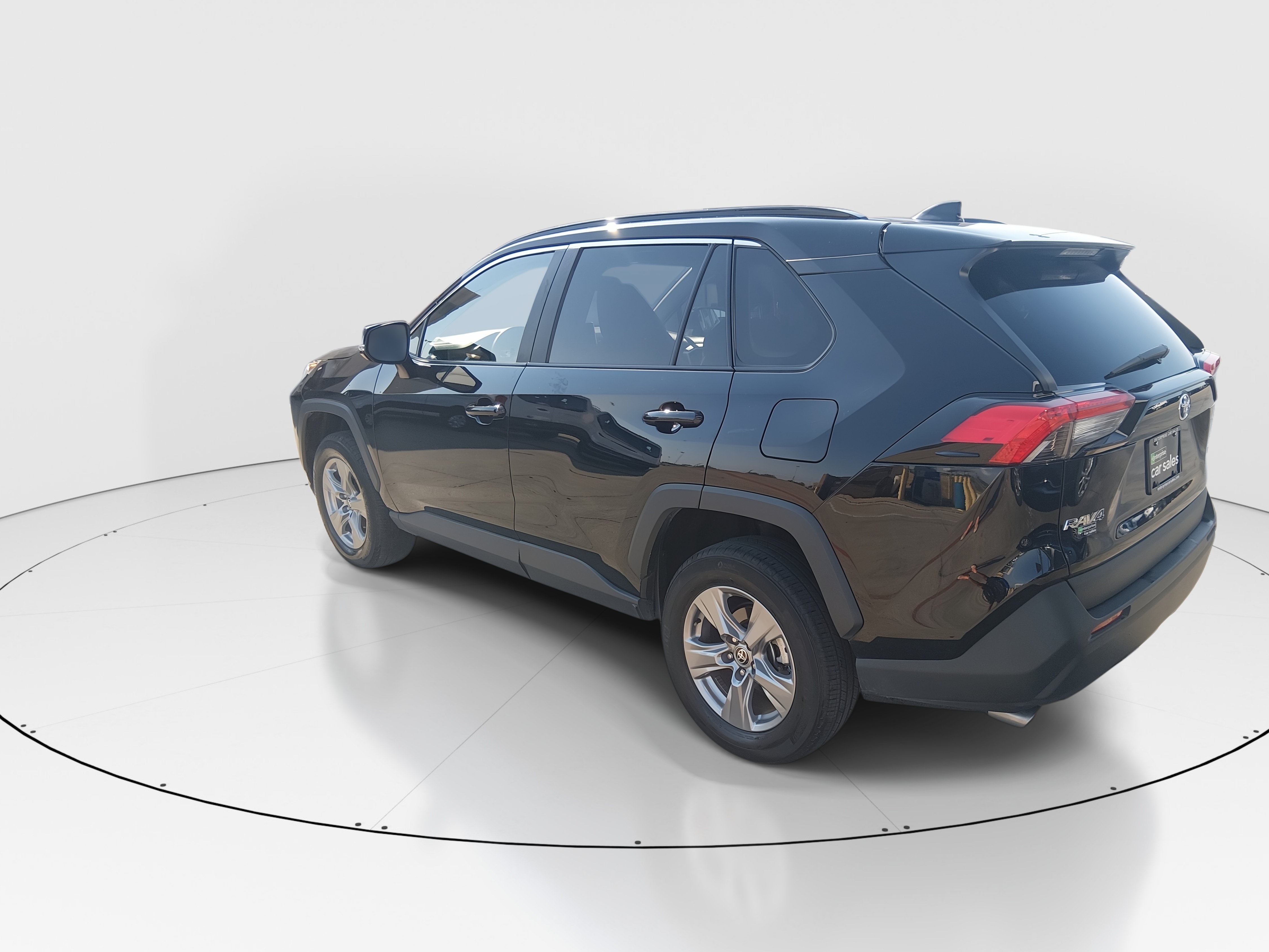 2025 Toyota RAV4 5