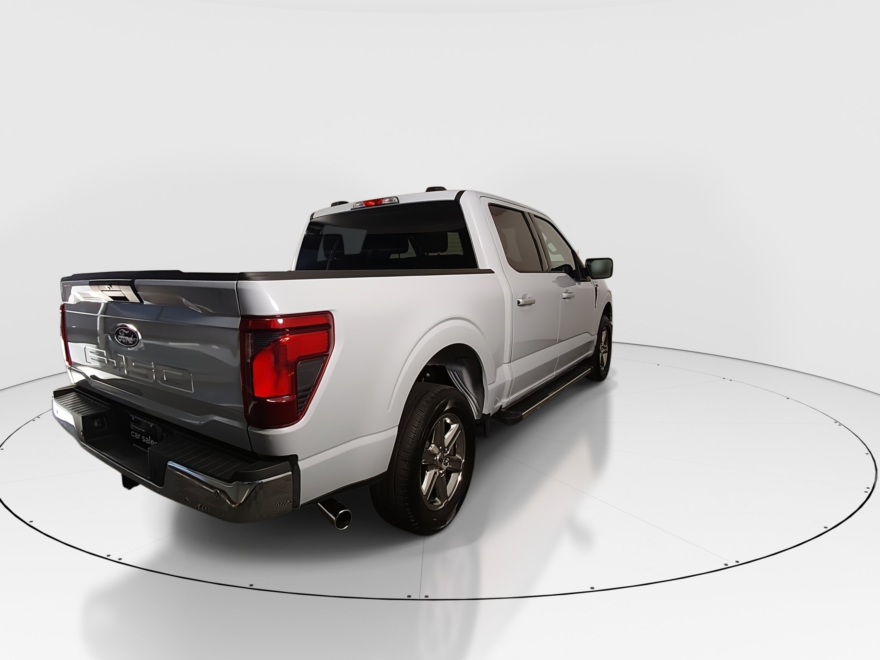 2025 Ford F-150 XLT - Photo 7