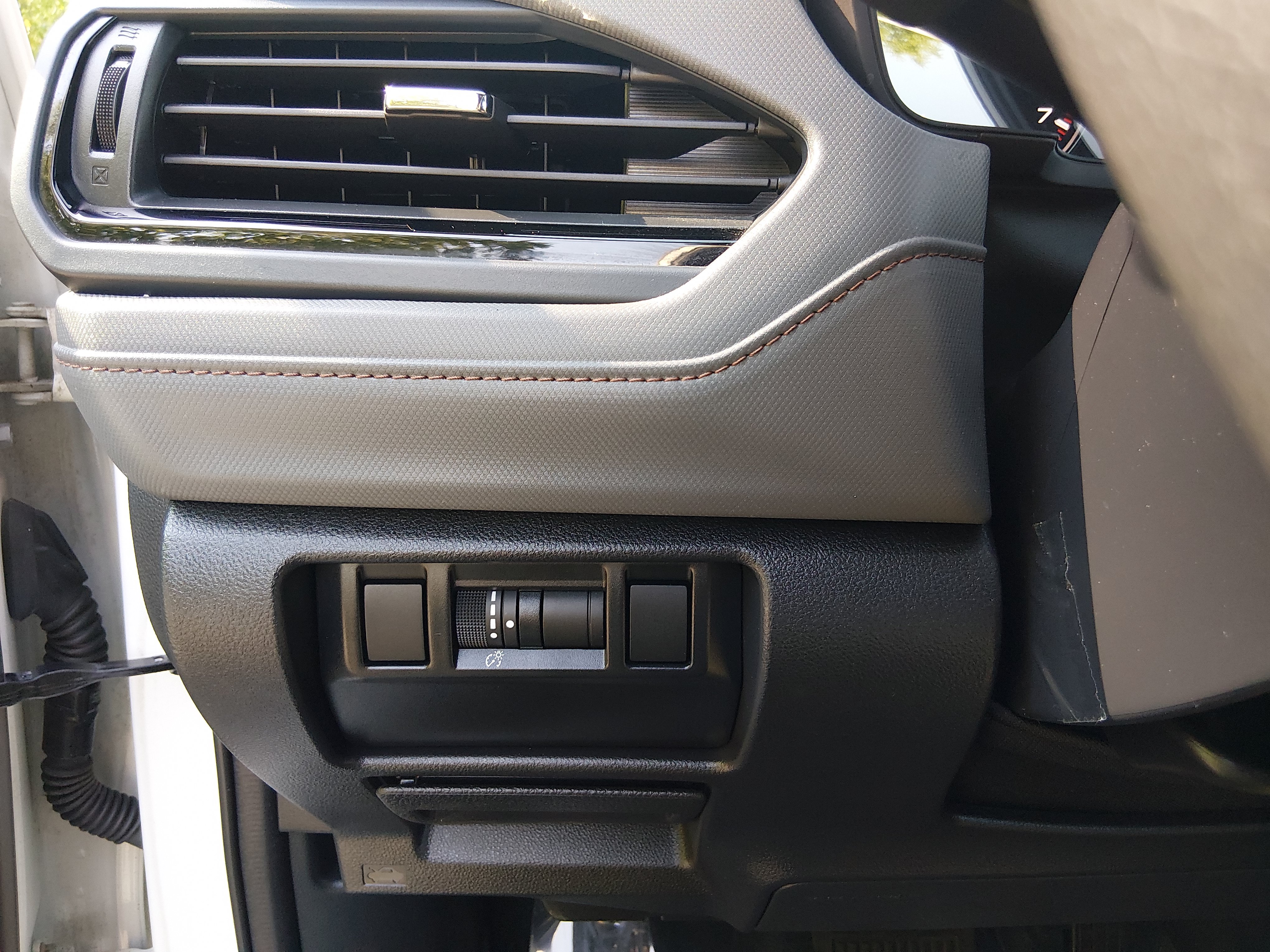 2025 Subaru Forester Sport - Photo 12