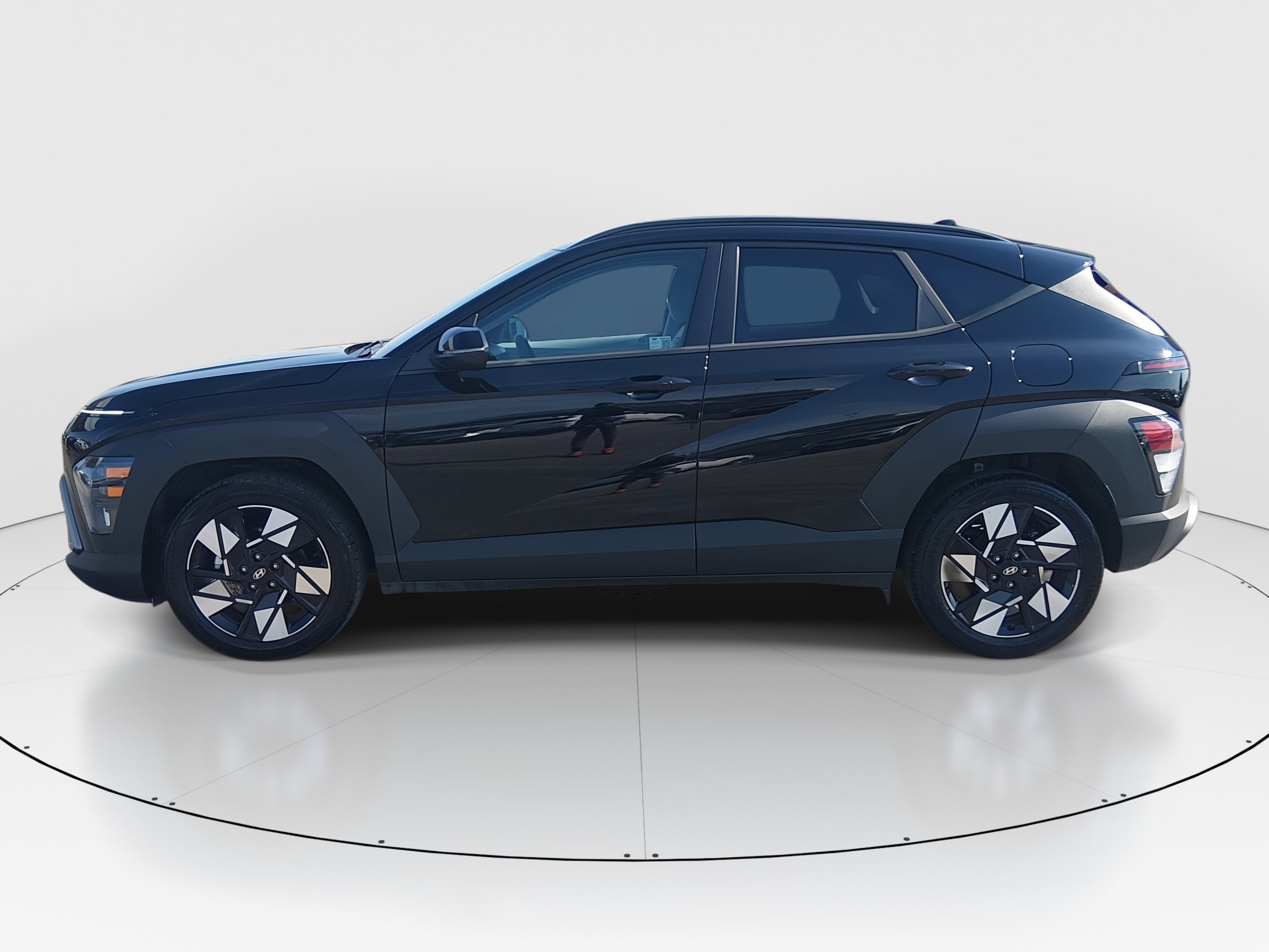 2025 Hyundai Kona 4