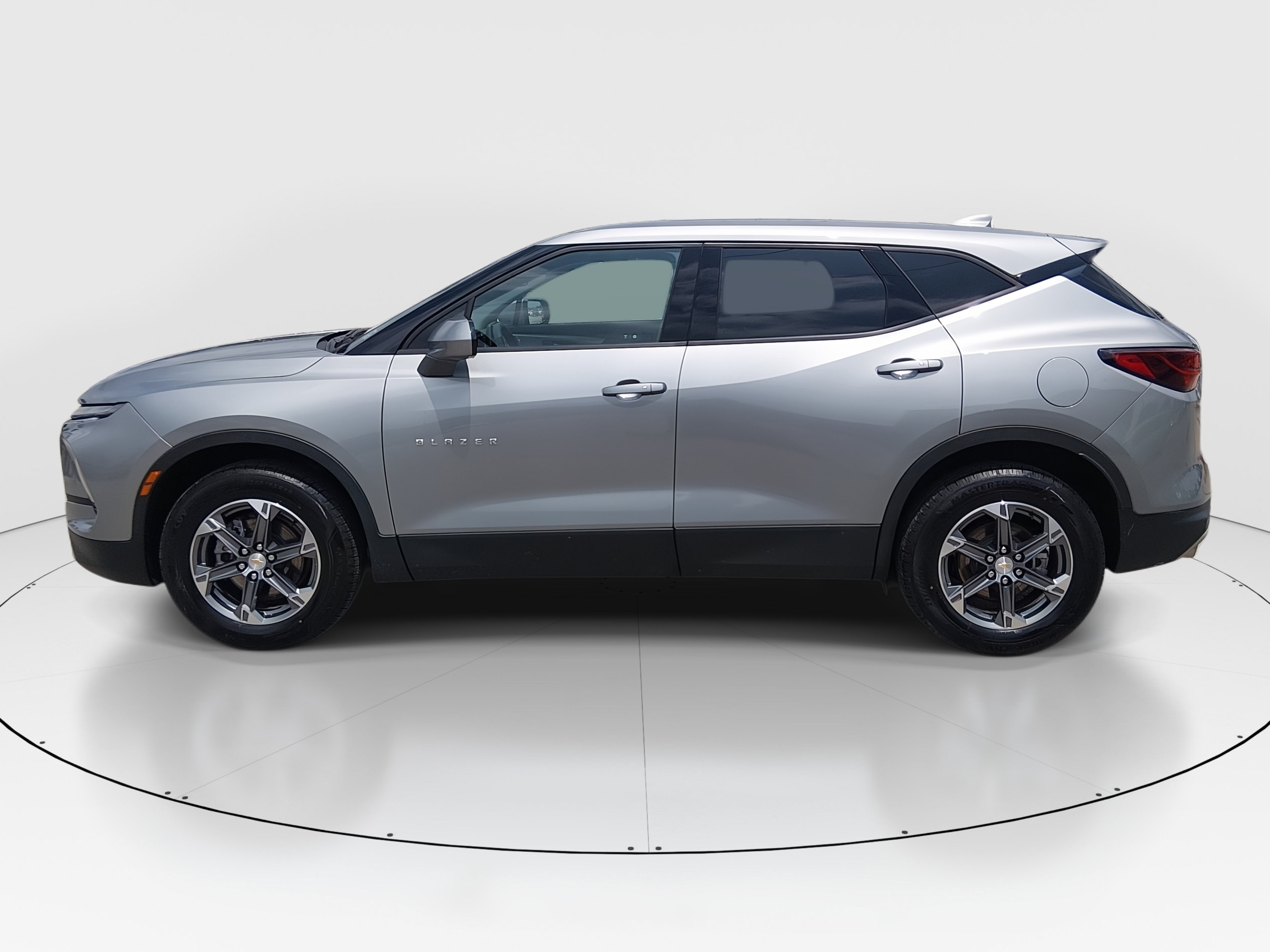 2025 Chevrolet Blazer 2LT - Photo 4