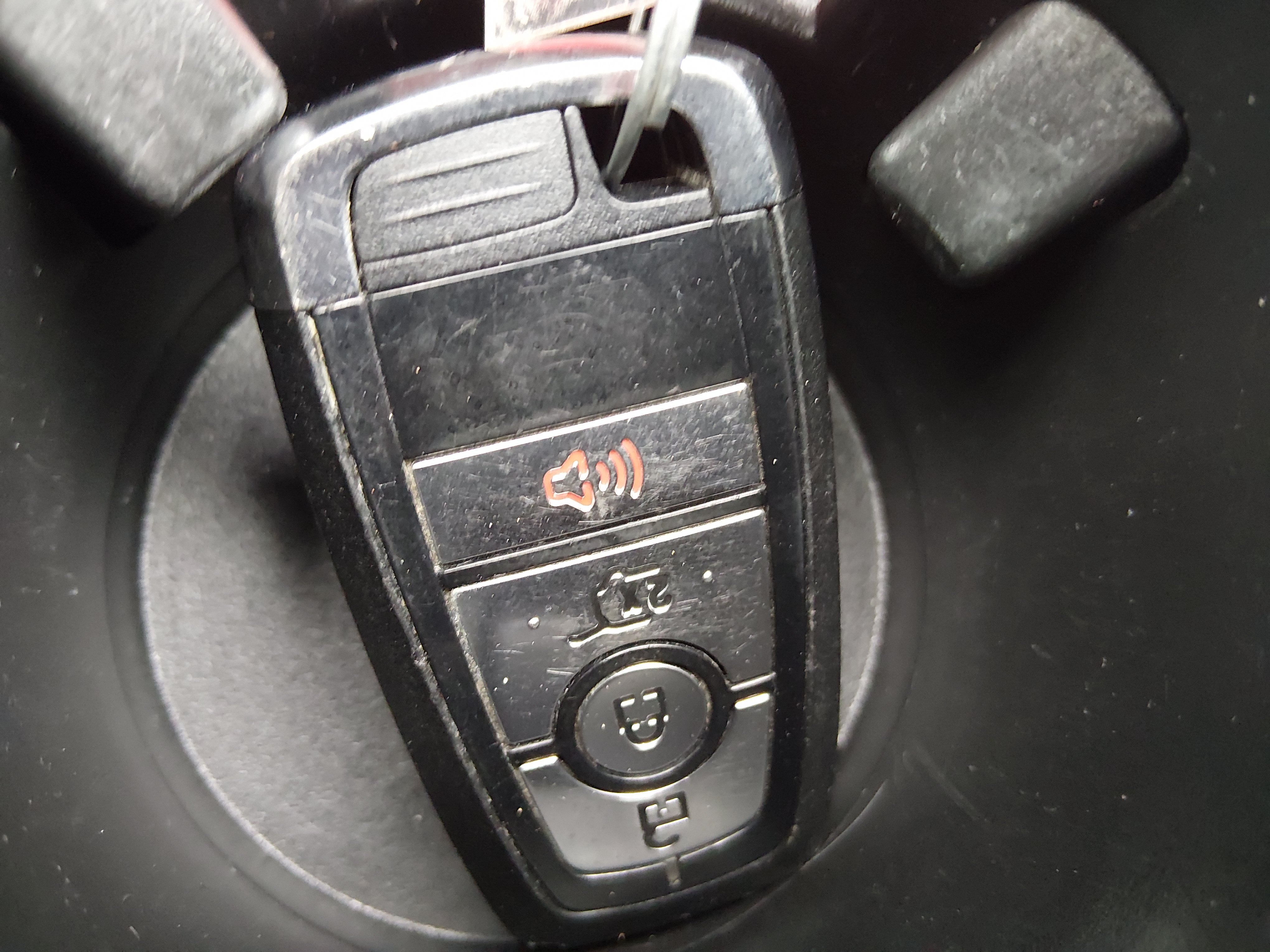 2025 Ford Escape ST-Line - Photo 15