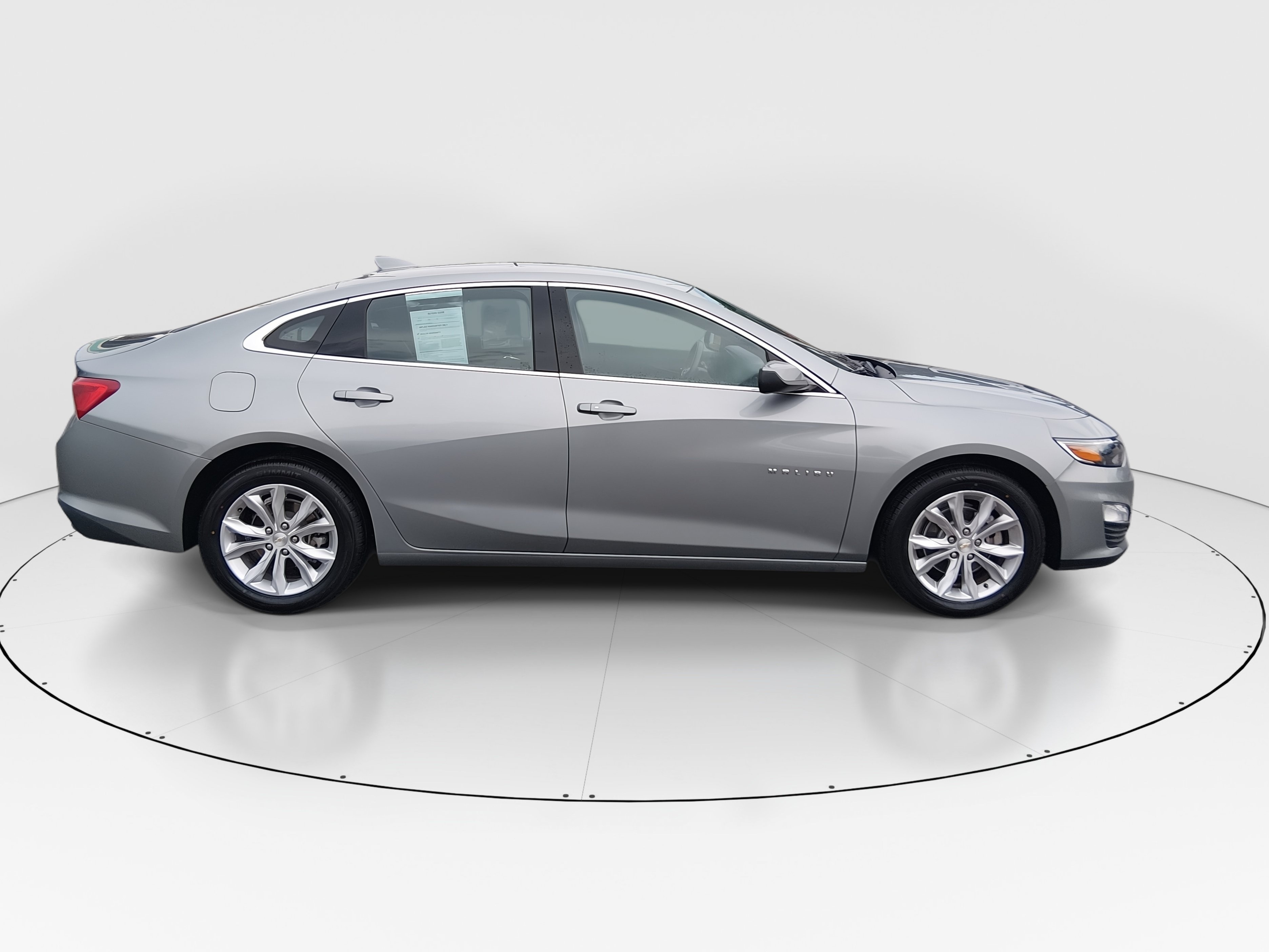 2024 Chevrolet Malibu 1LT - Photo 8