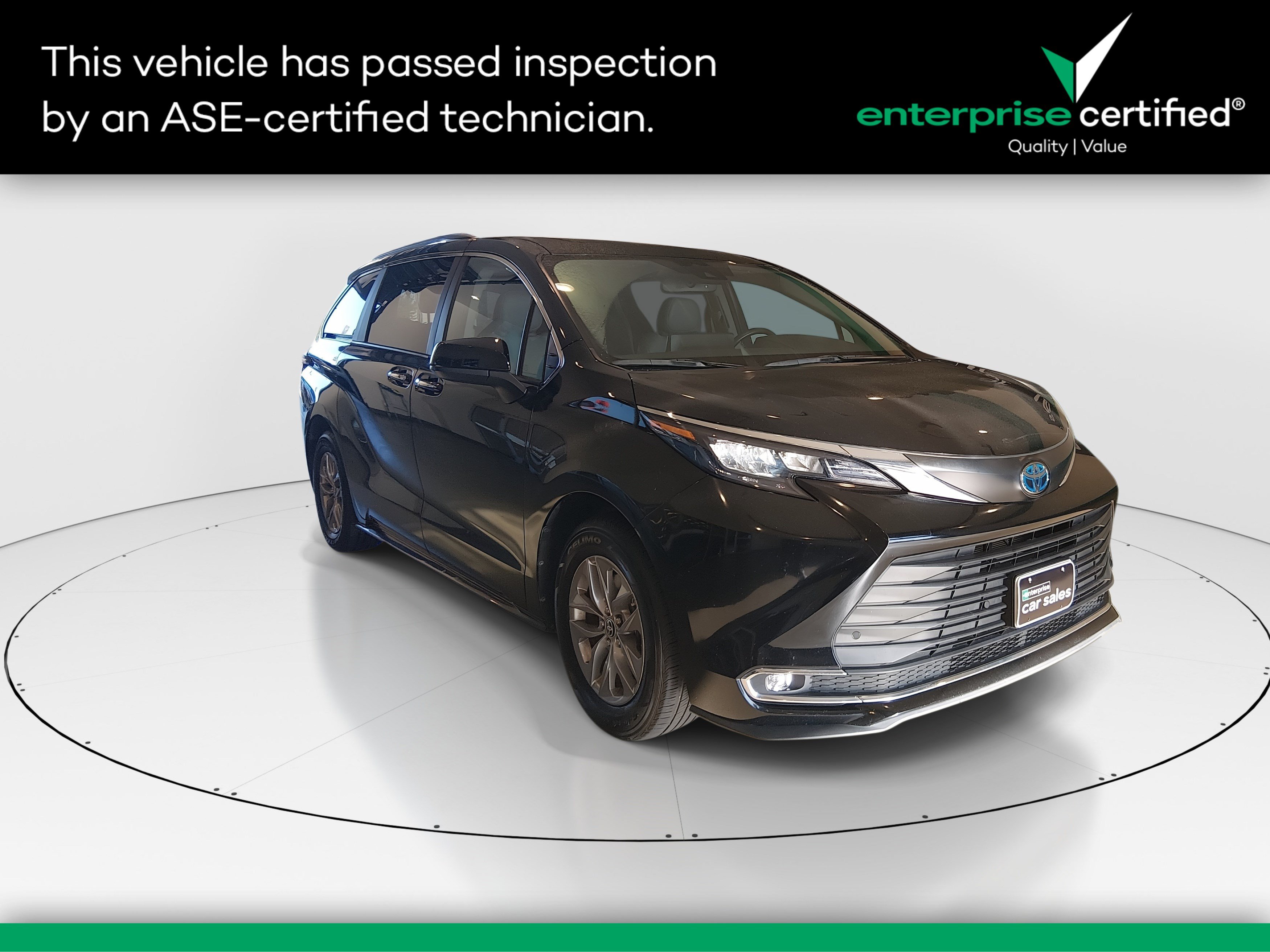 2024 Toyota Sienna XLE