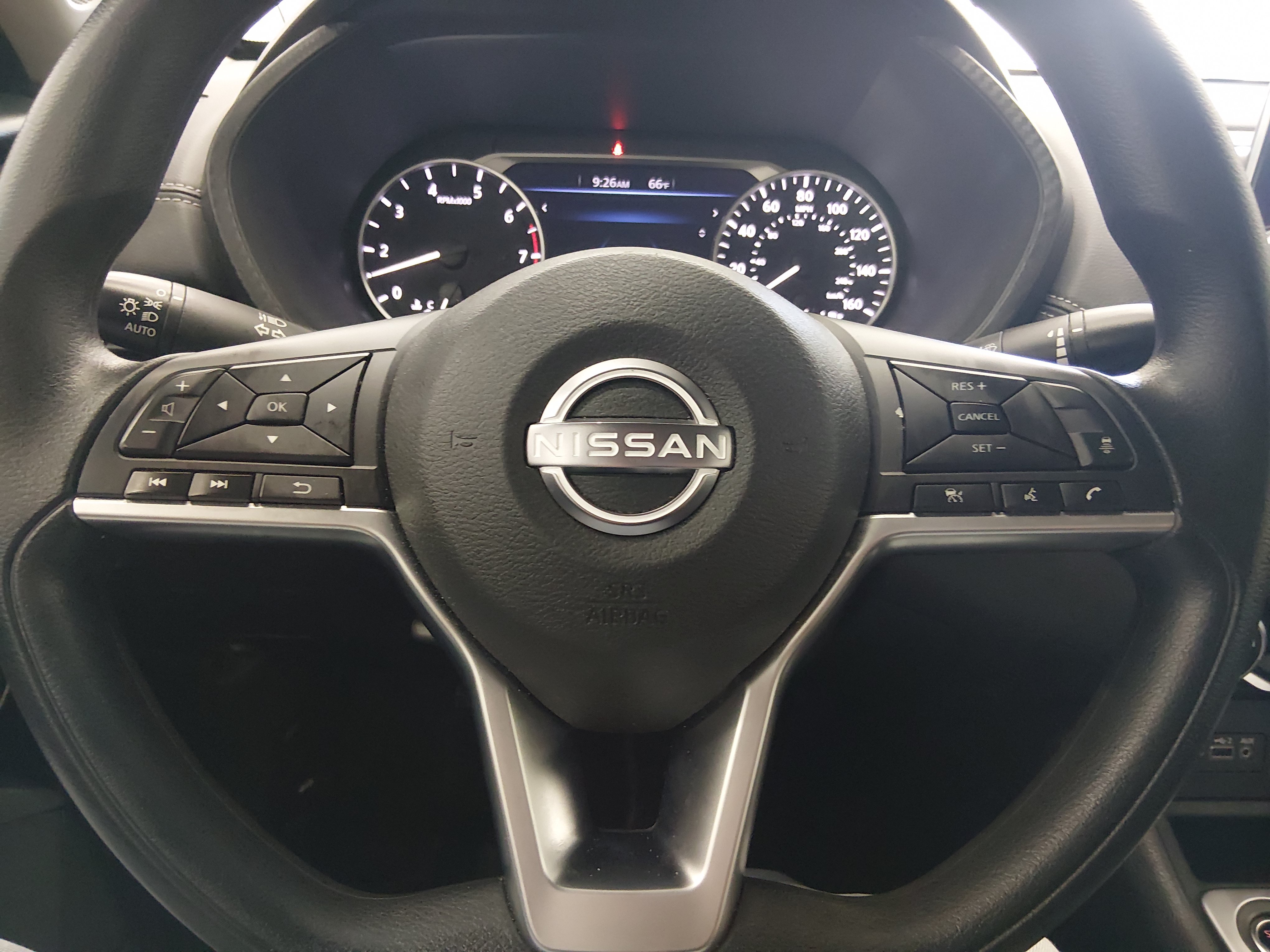 2025 Nissan Sentra SV - Photo 12