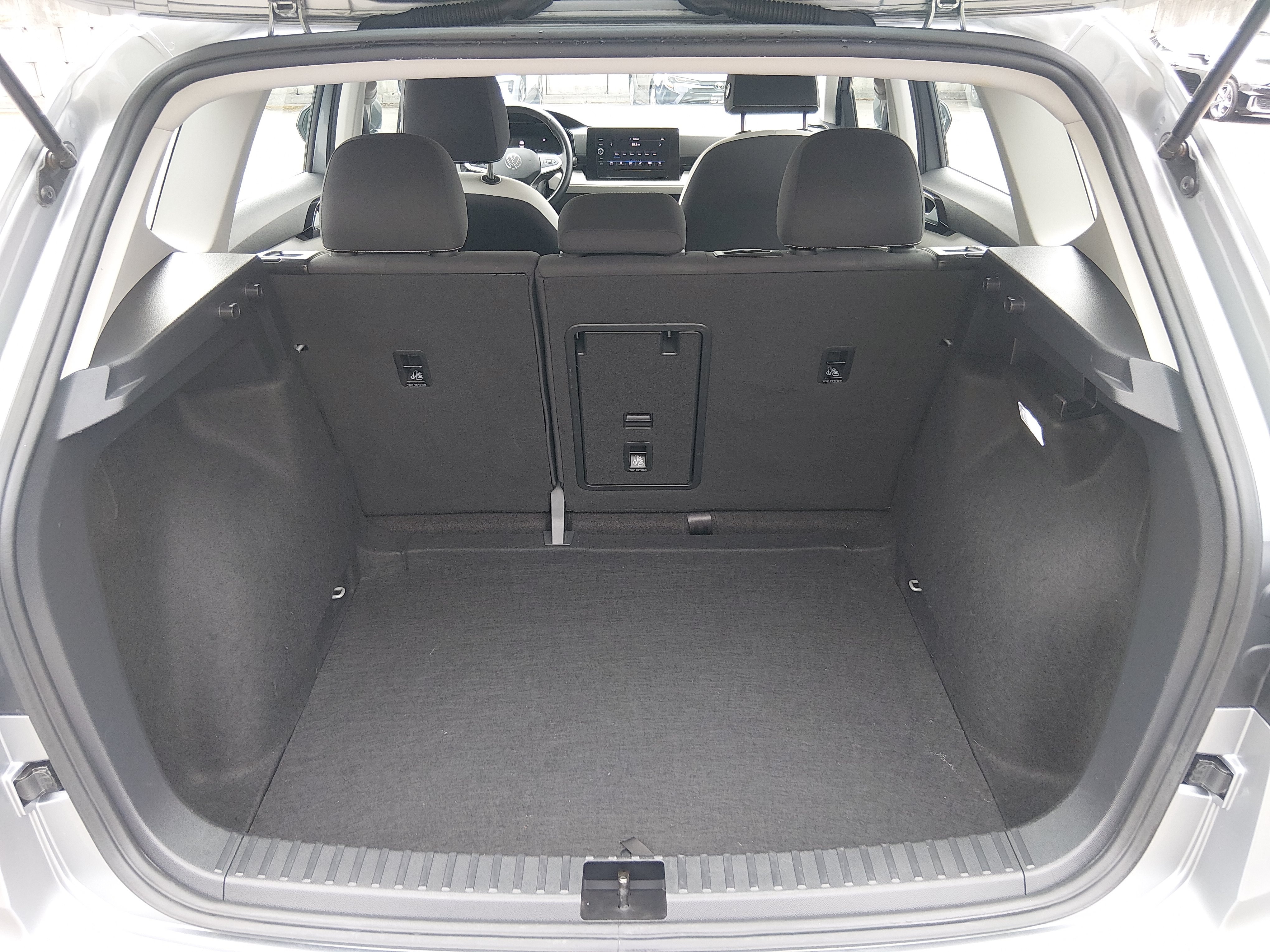 2025 Volkswagen Taos S - Photo 11