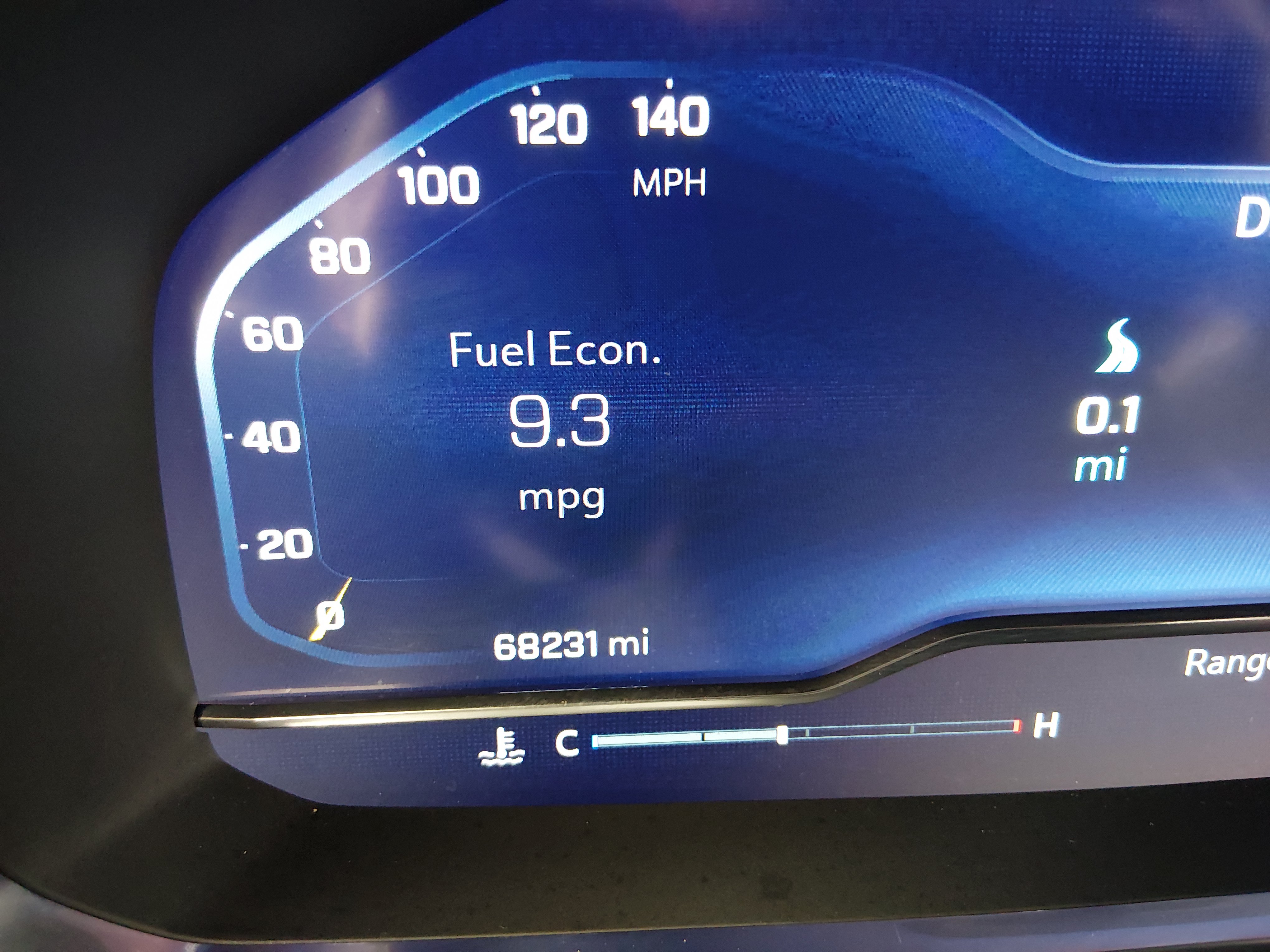 2024 Chevrolet Suburban LT - Photo 14