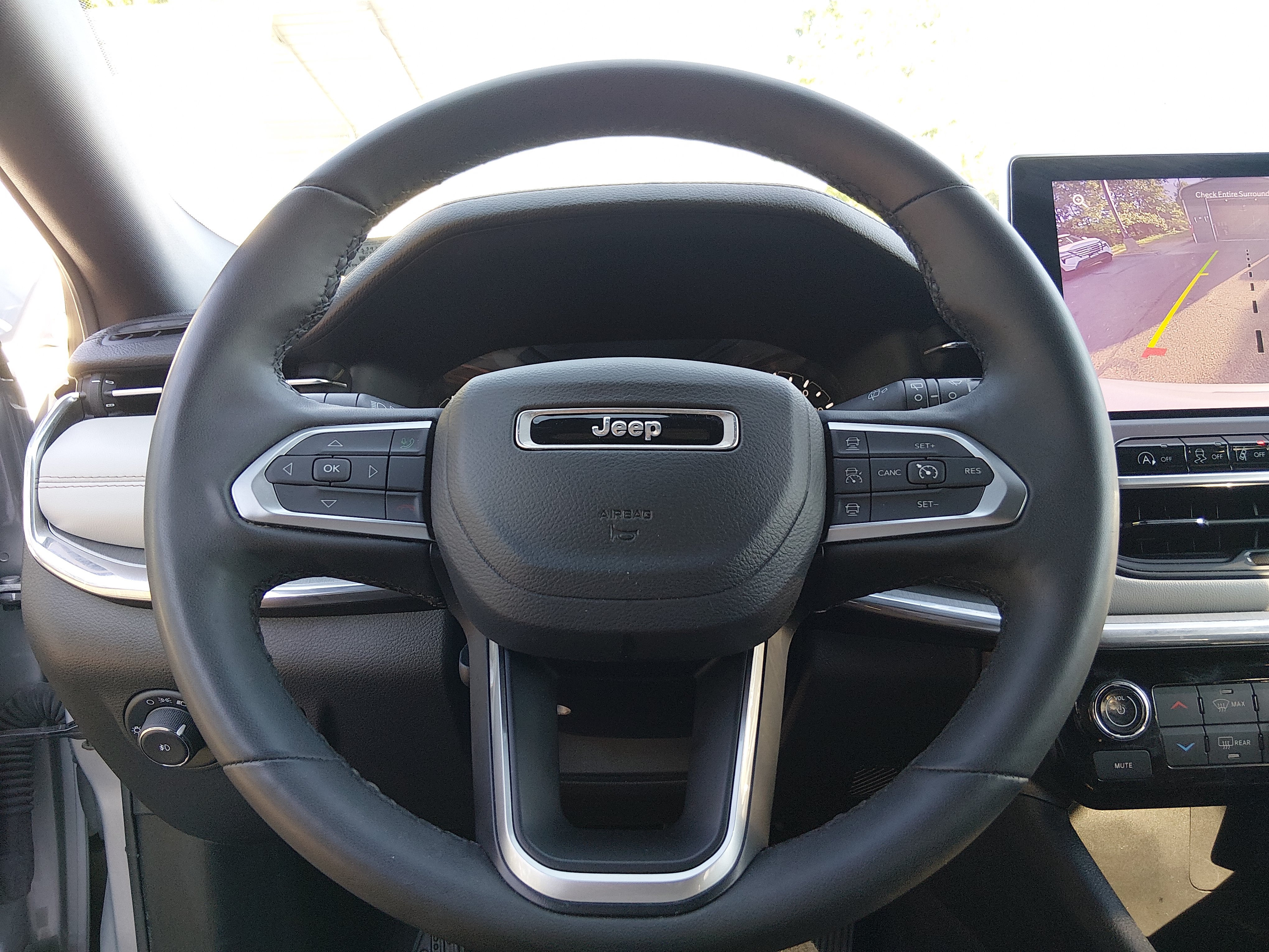 2024 Jeep Compass Limited - Photo 12