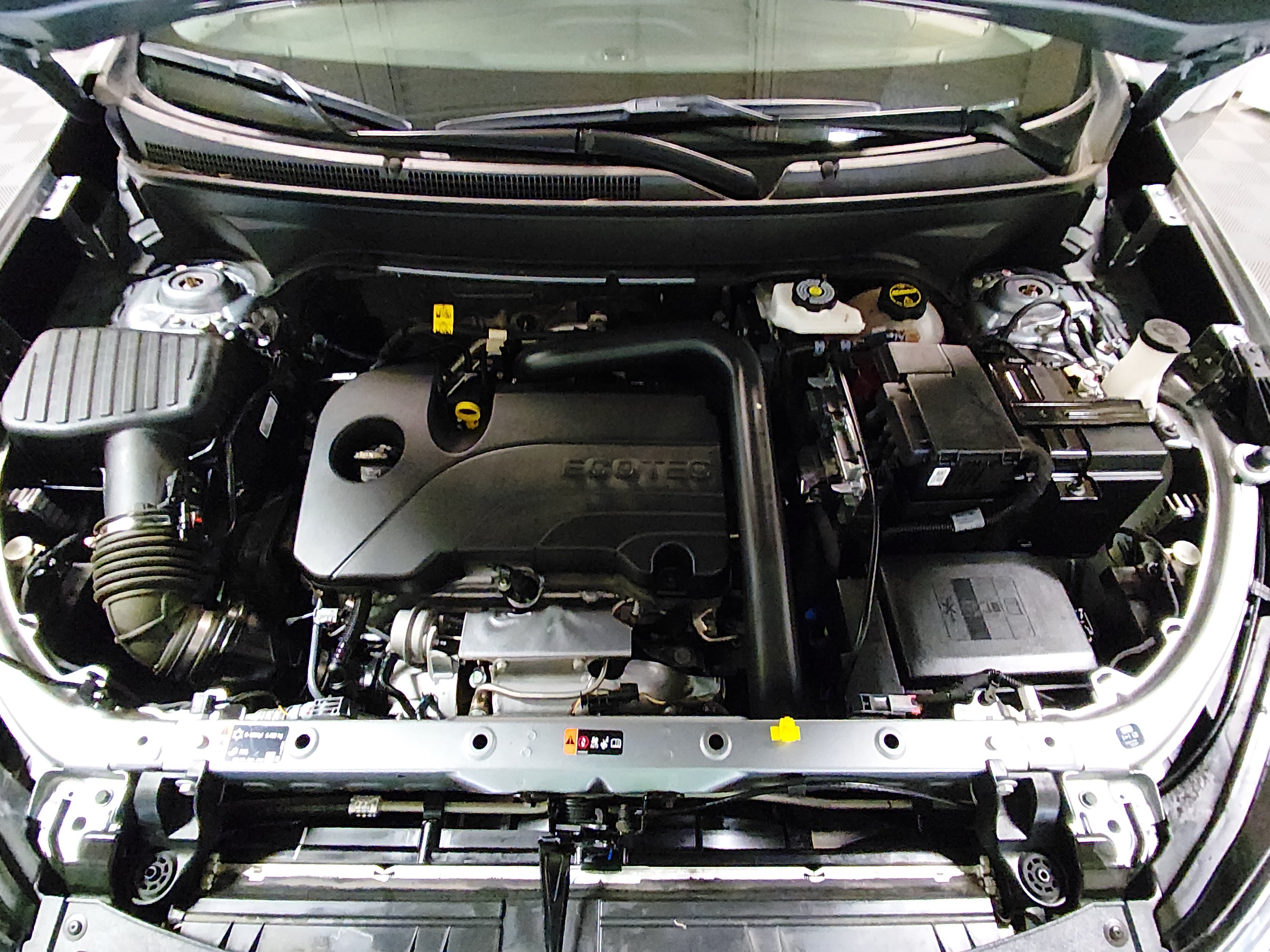 2024 Chevrolet Equinox LT - Photo 9