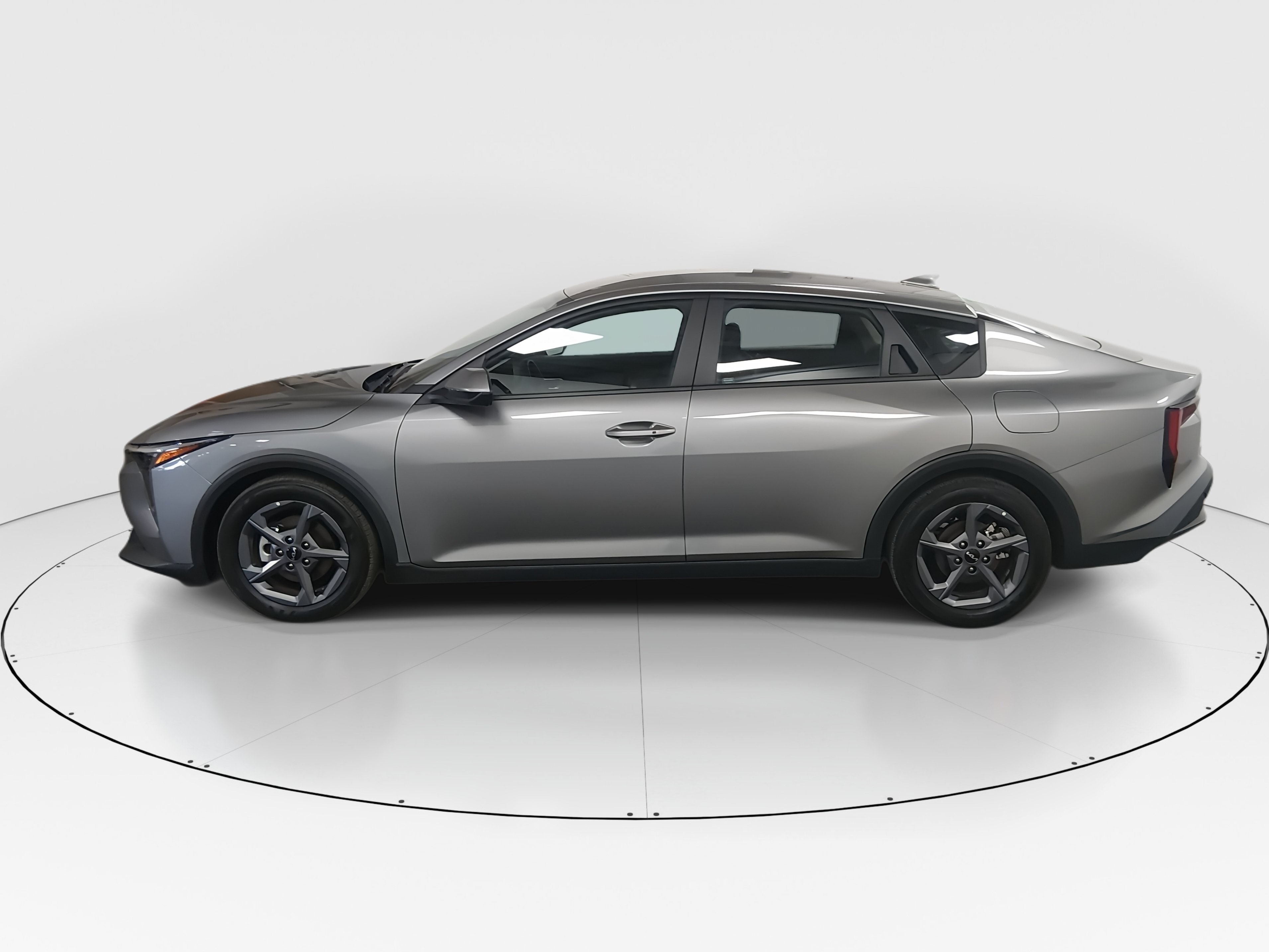 2025 Kia K4 LXS - Photo 4