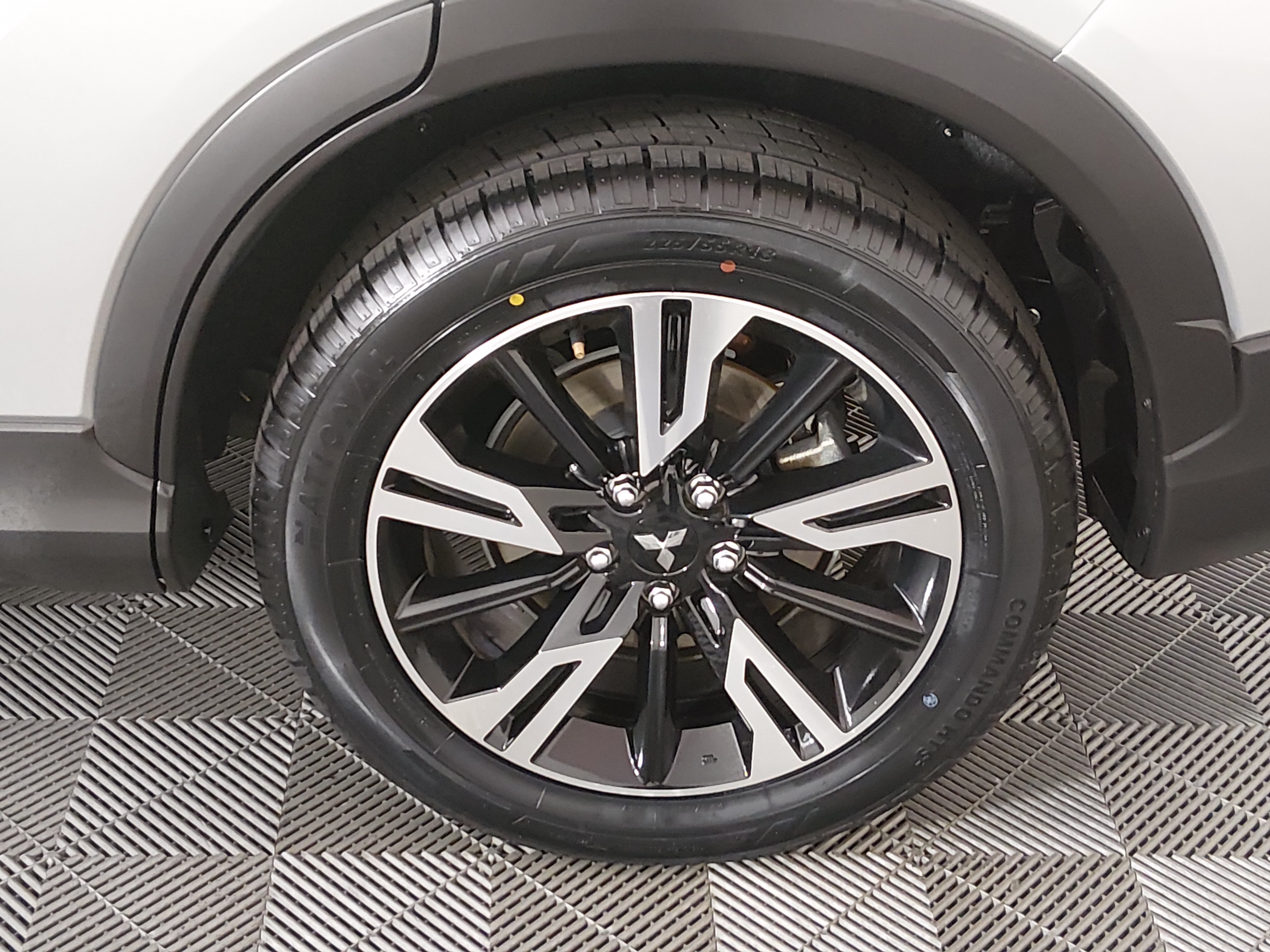 2024 Mitsubishi Eclipse Cross SE - Photo 10