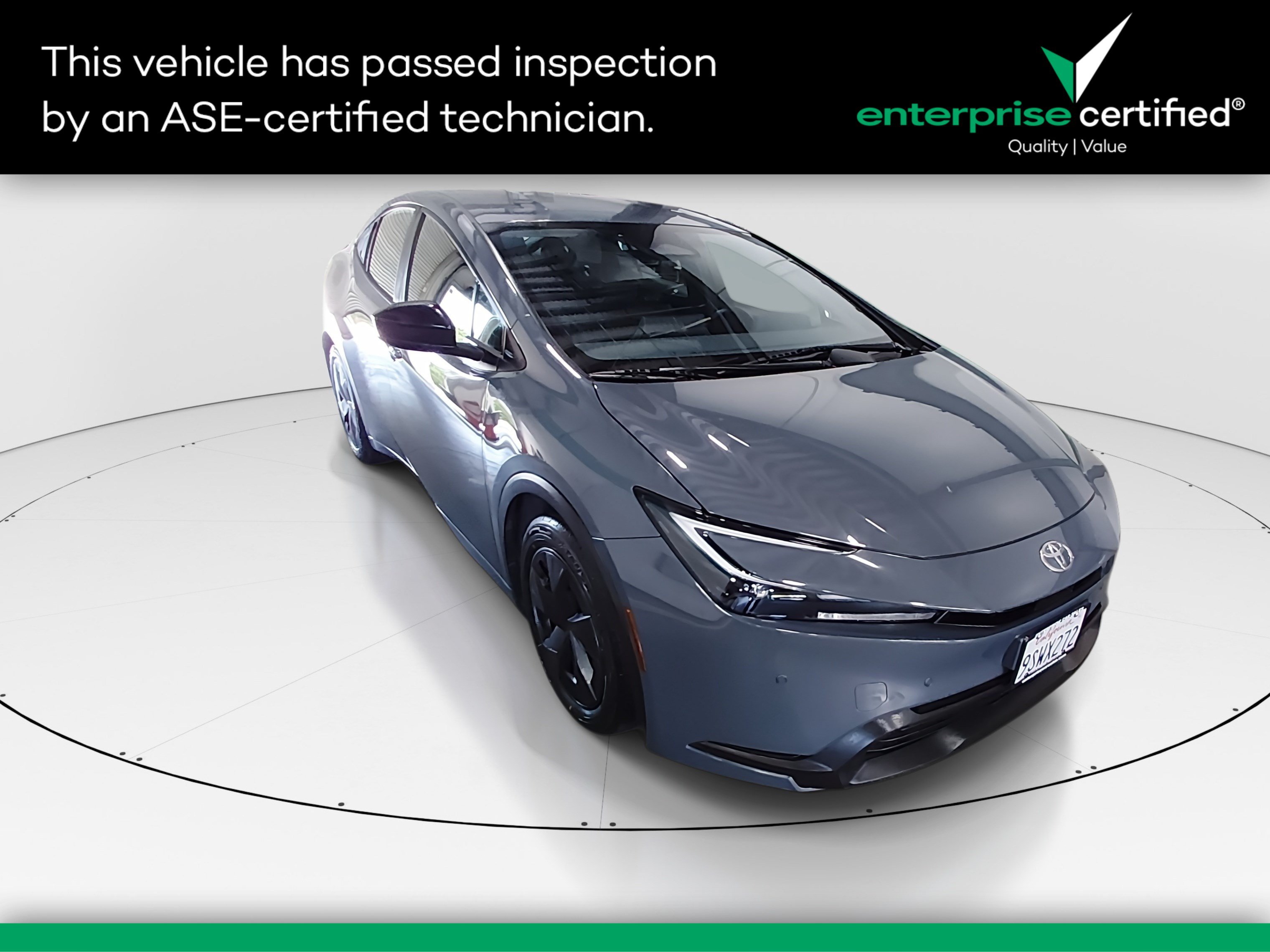 2025 Toyota Prius LE