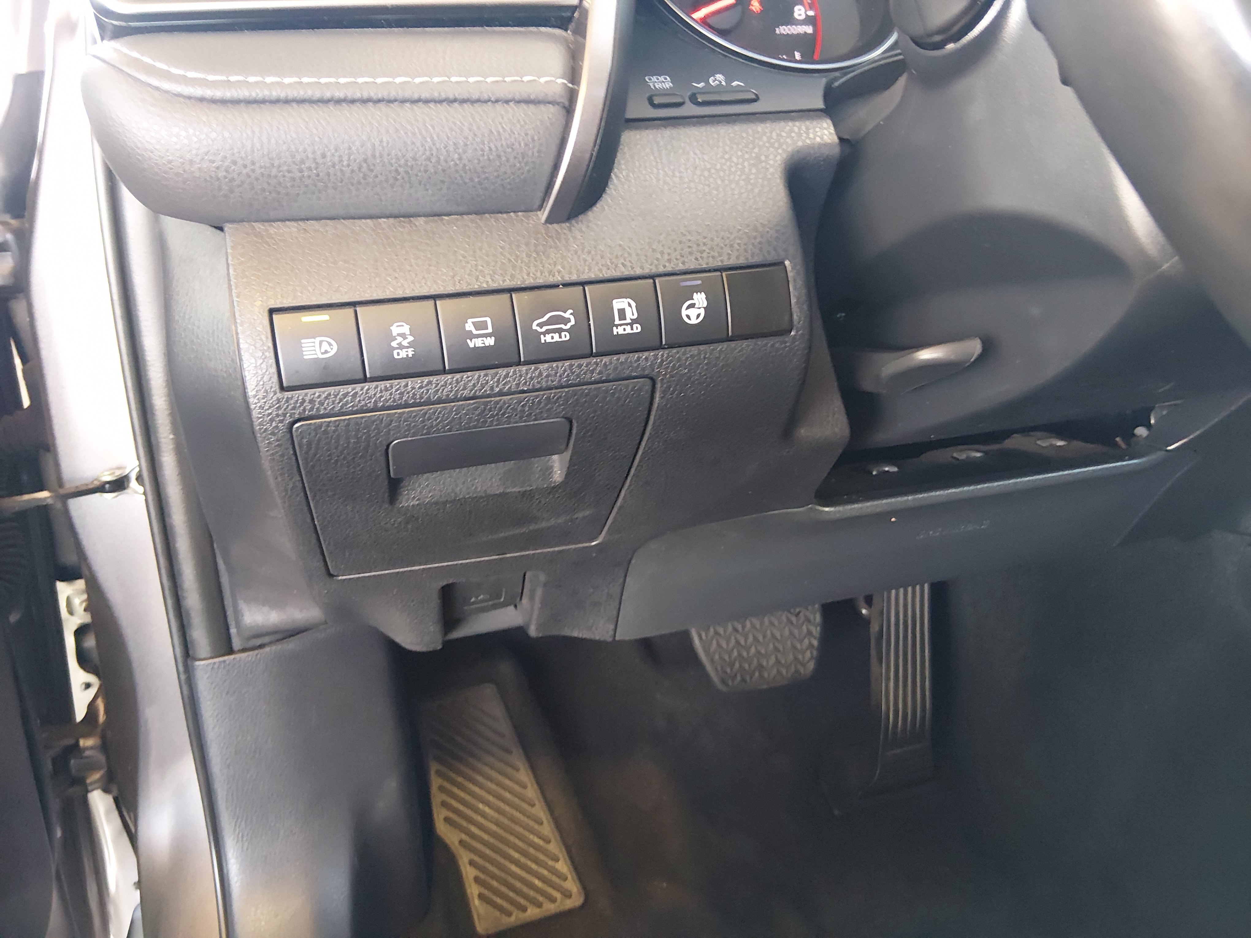 2024 Toyota Camry XSE - Photo 13