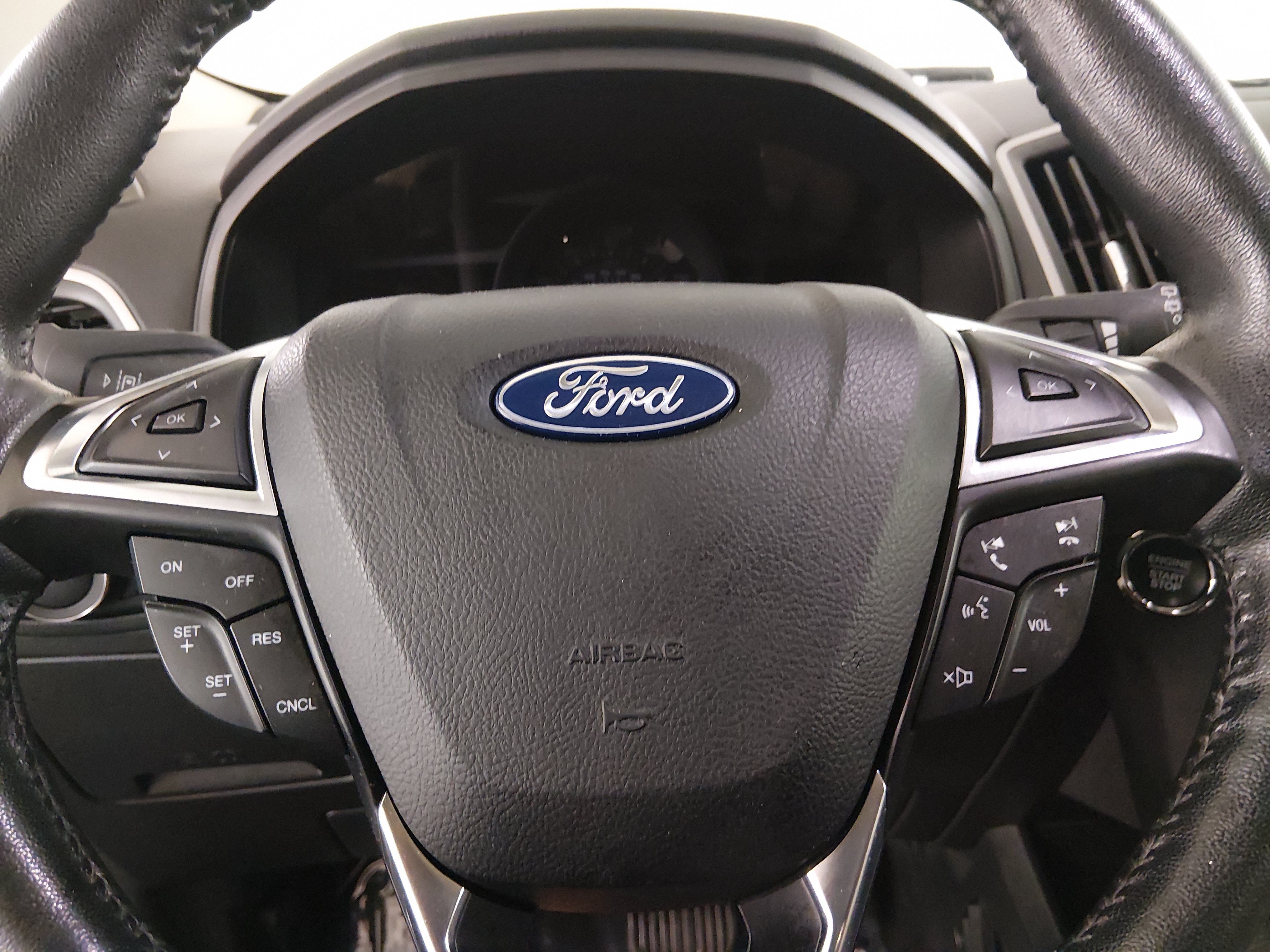 2022 Ford Edge SEL - Photo 12