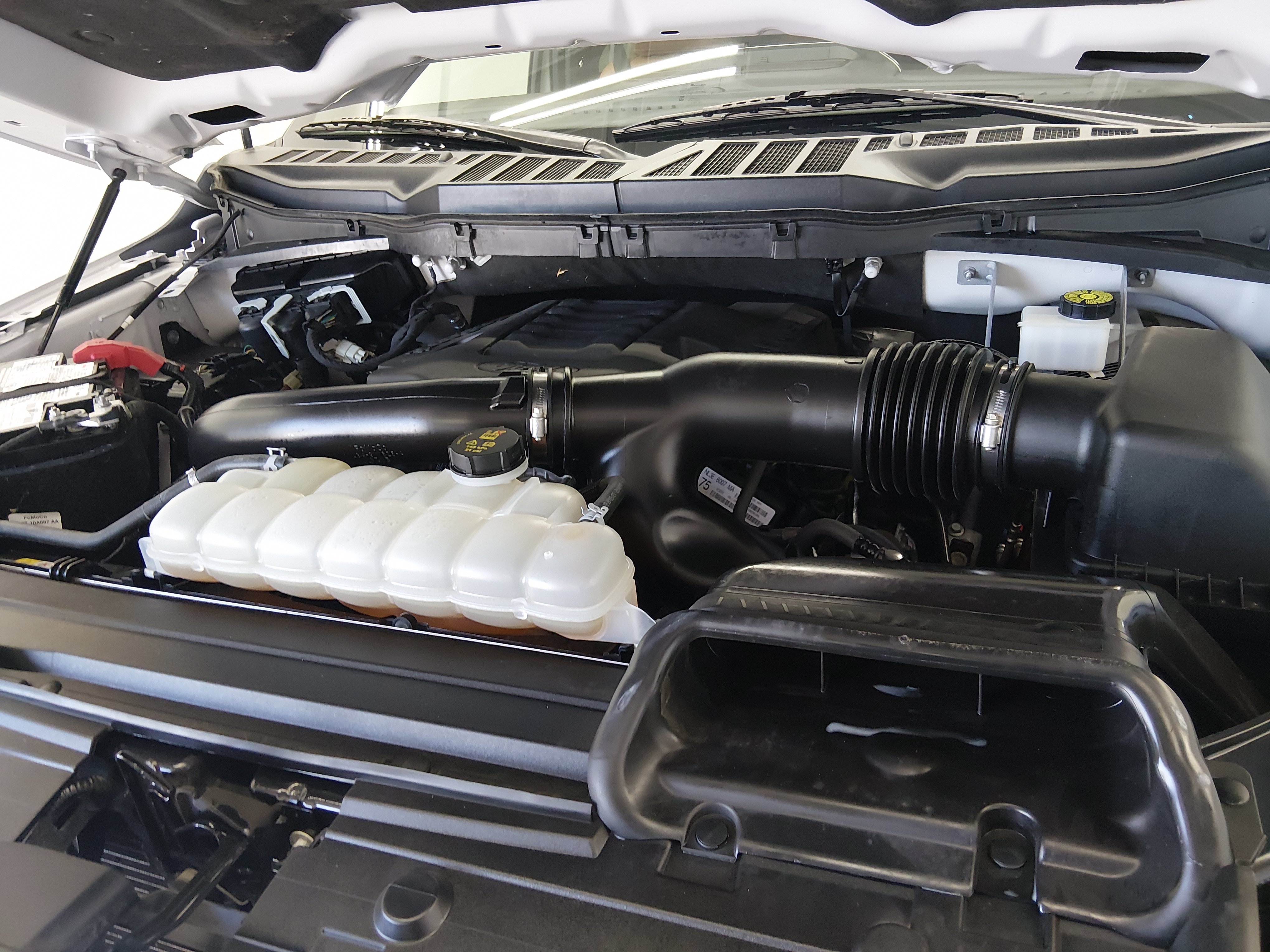 2023 Ford F-150 Platinum - Photo 9