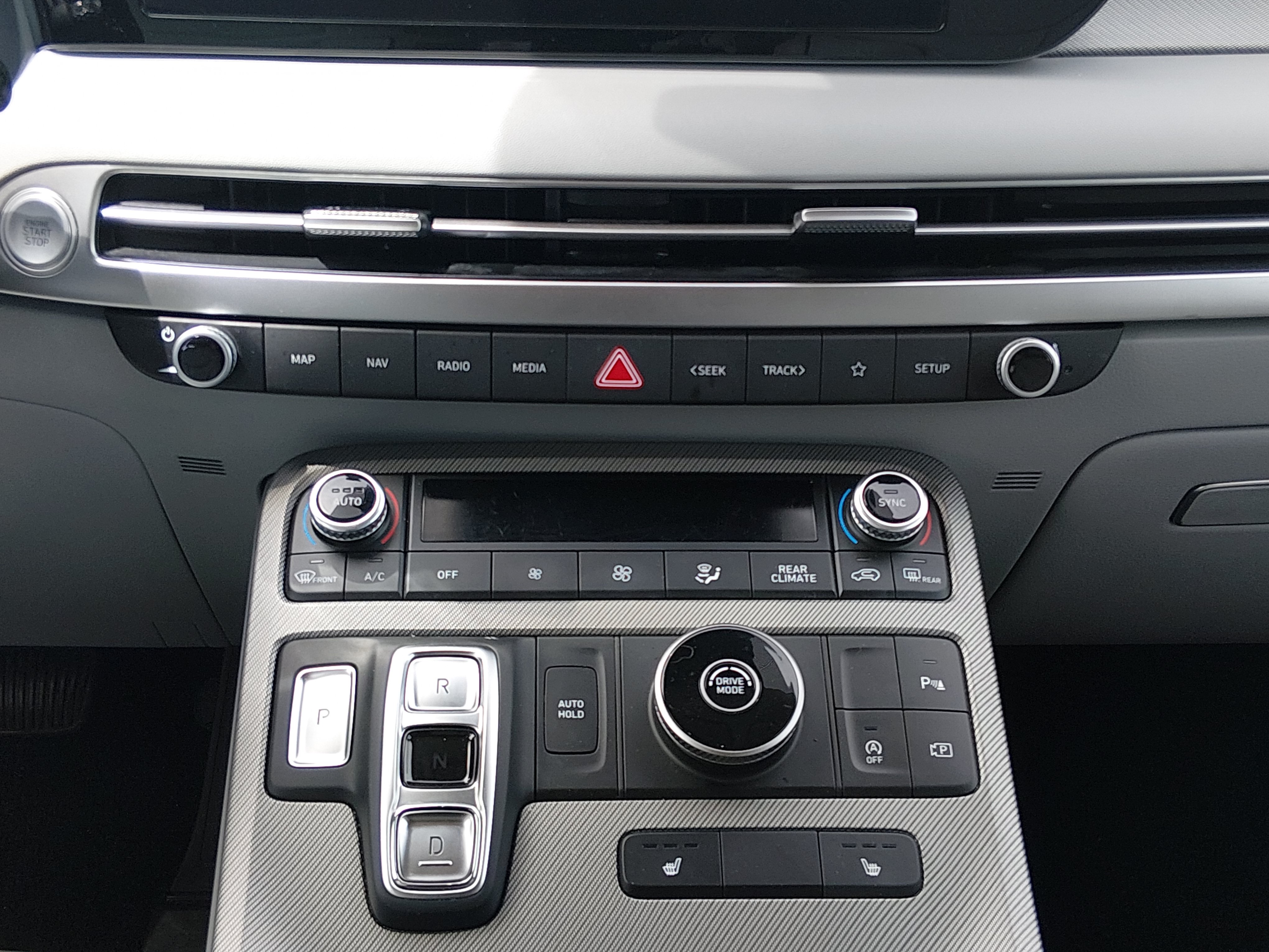 2024 Hyundai Palisade SEL - Photo 13