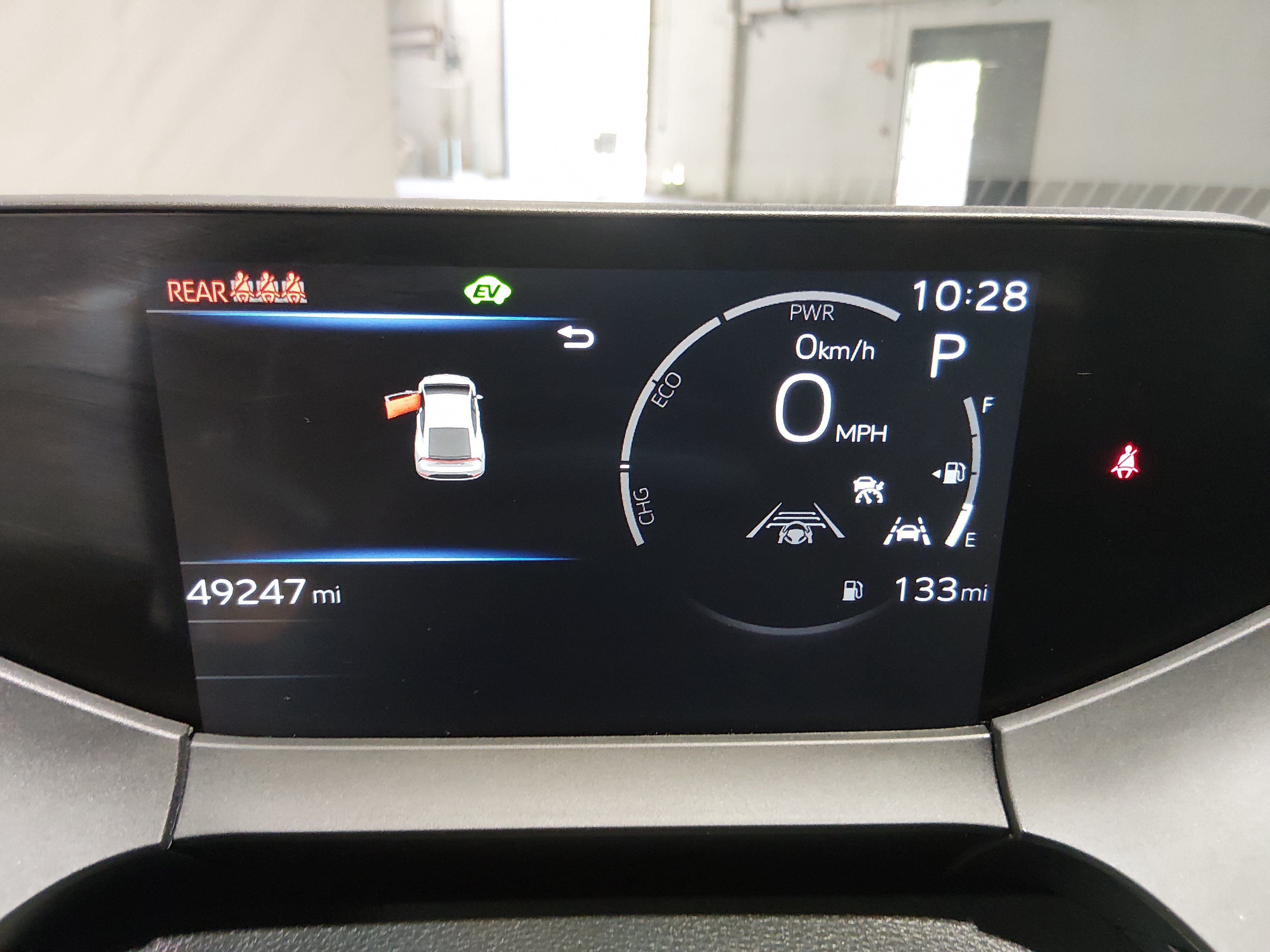 2024 Toyota Prius LE - Photo 14