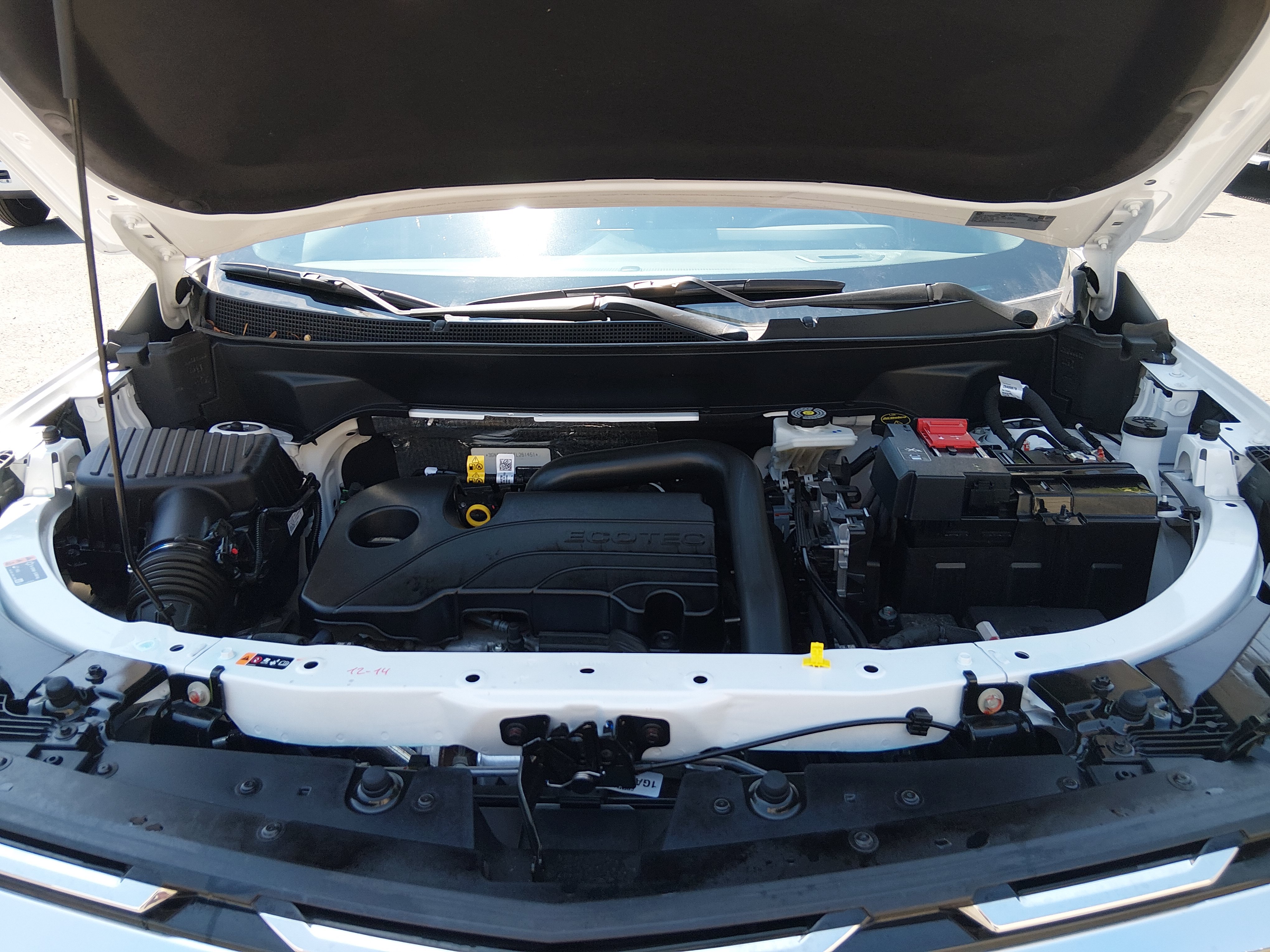 2026 Chevrolet Equinox LT - Photo 9