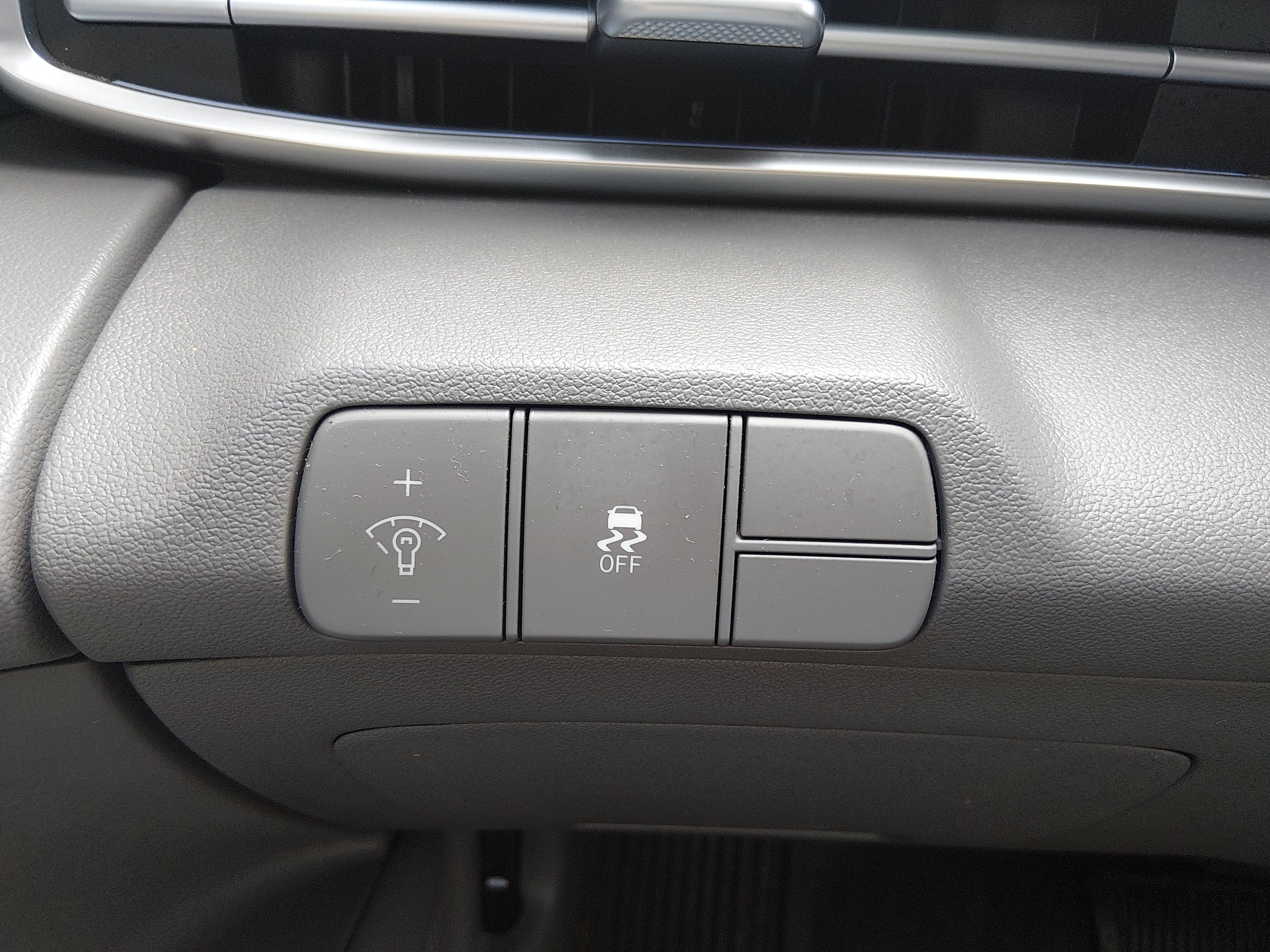2024 Hyundai Elantra SEL - Photo 13