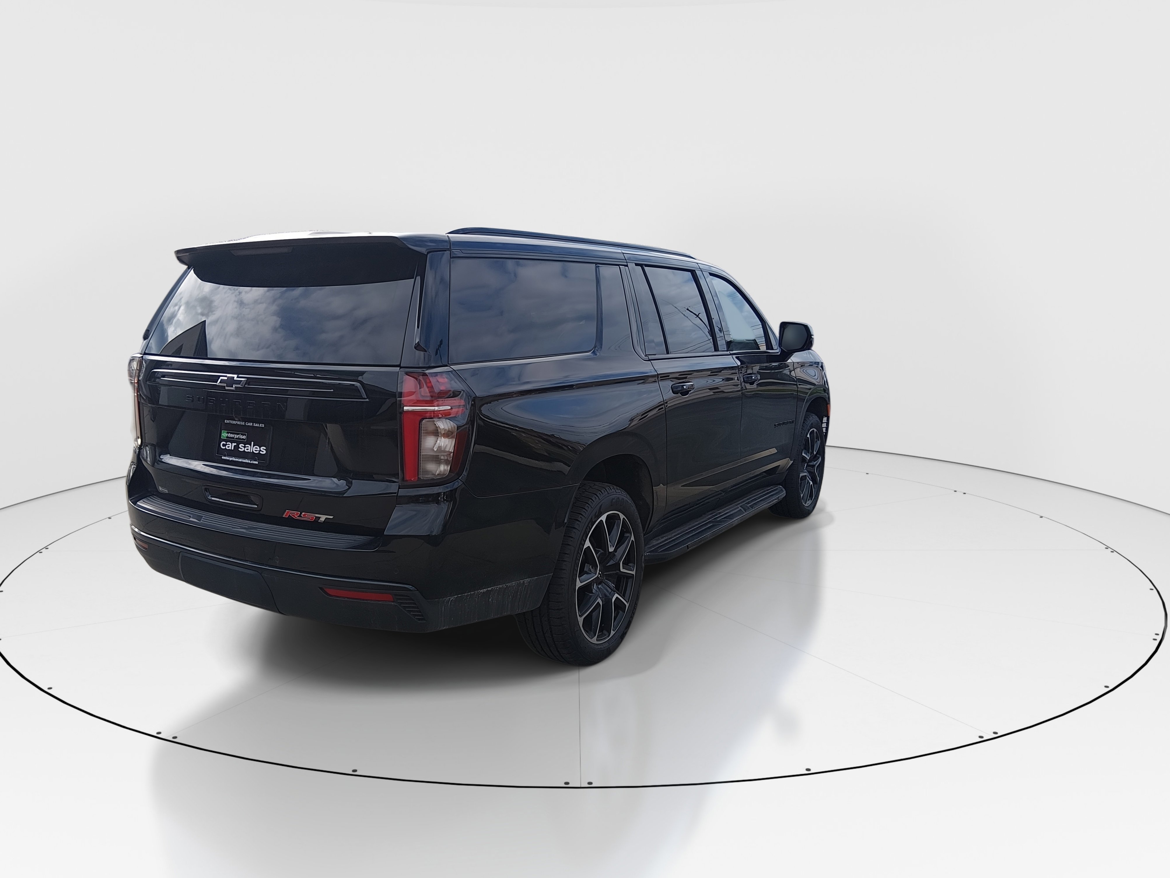 2024 Chevrolet Suburban RST - Photo 7