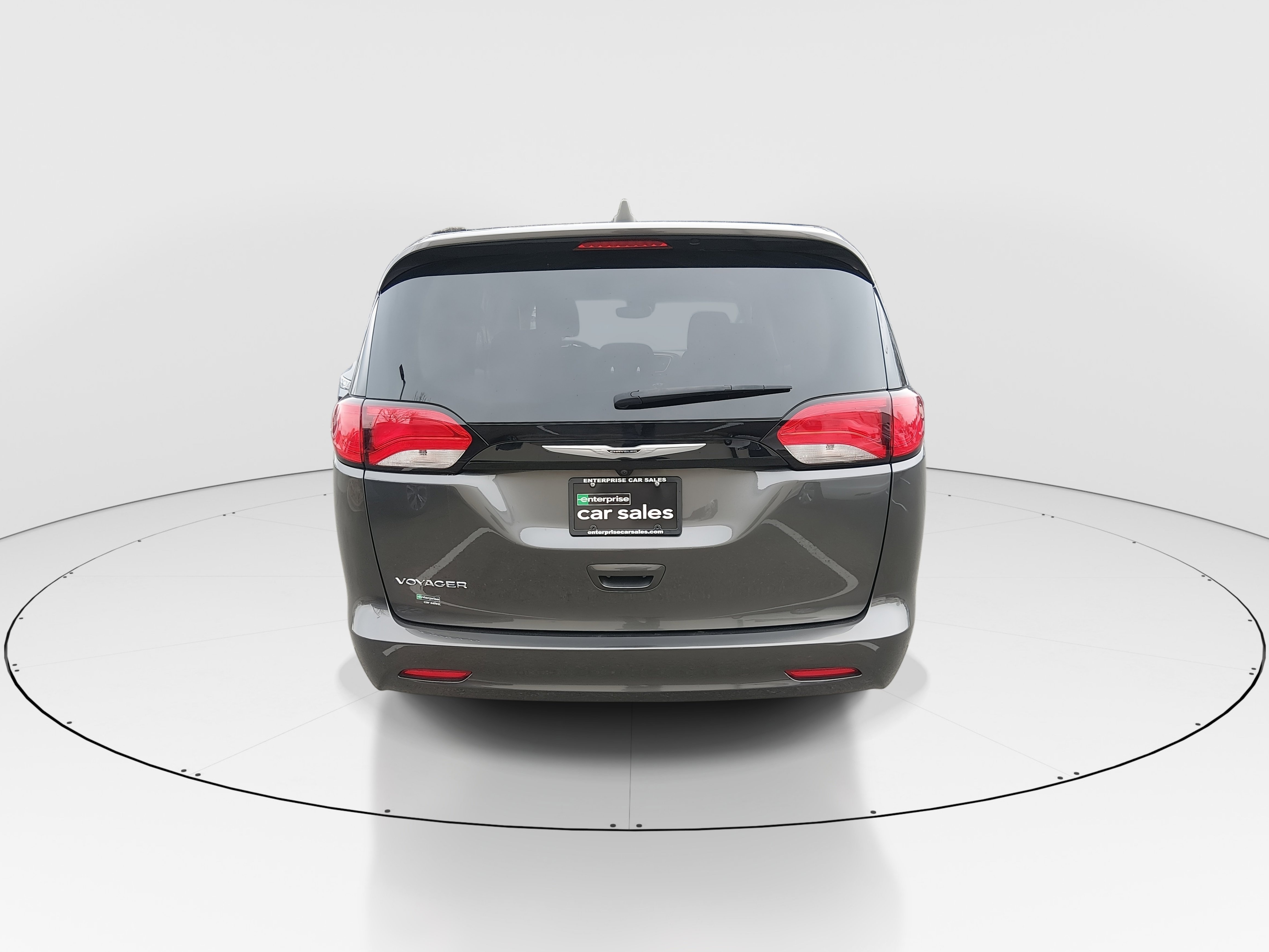 2023 Chrysler Voyager LX - Photo 6