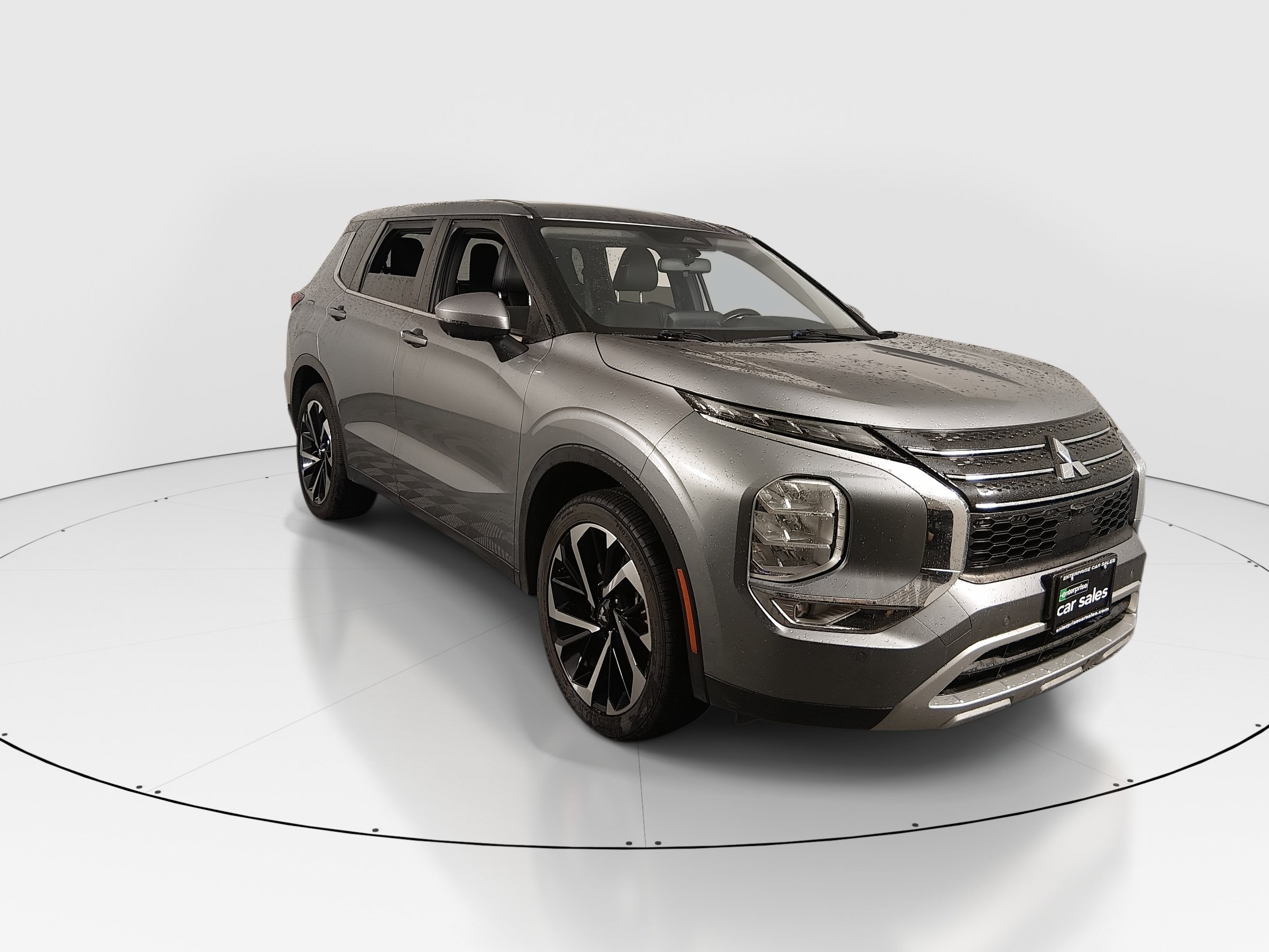 2024 Mitsubishi Outlander