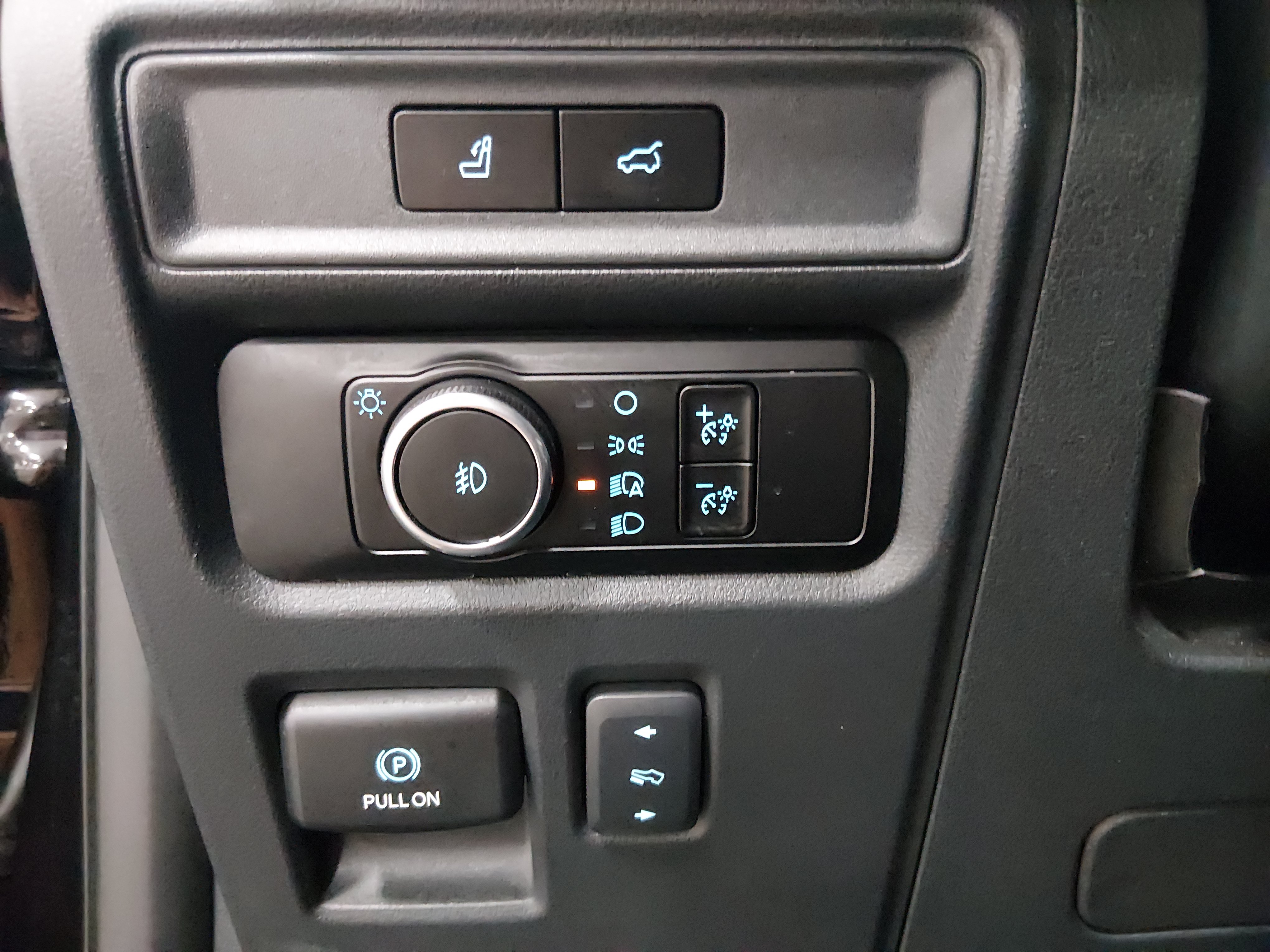 2024 Ford Expedition Limited - Photo 13