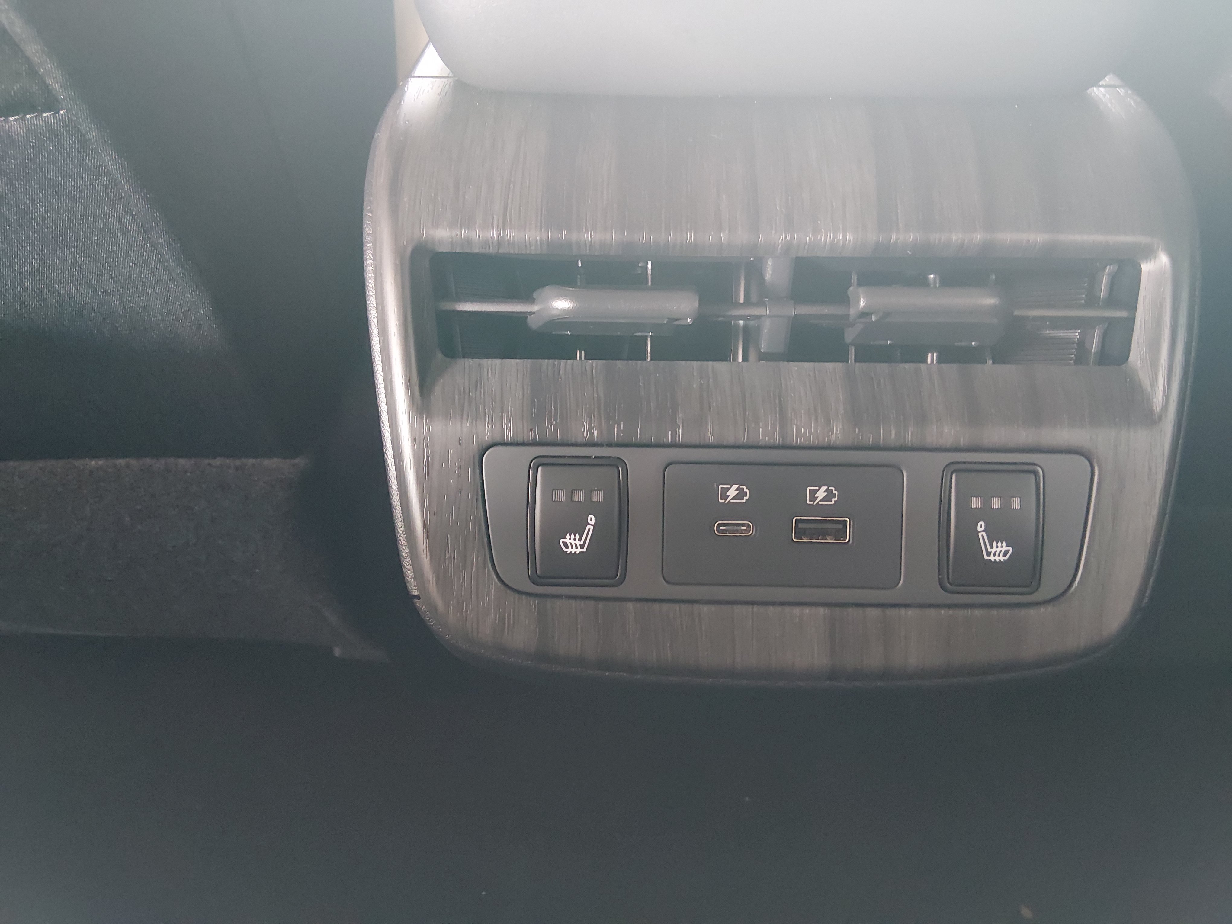2024 Nissan ARIYA 21