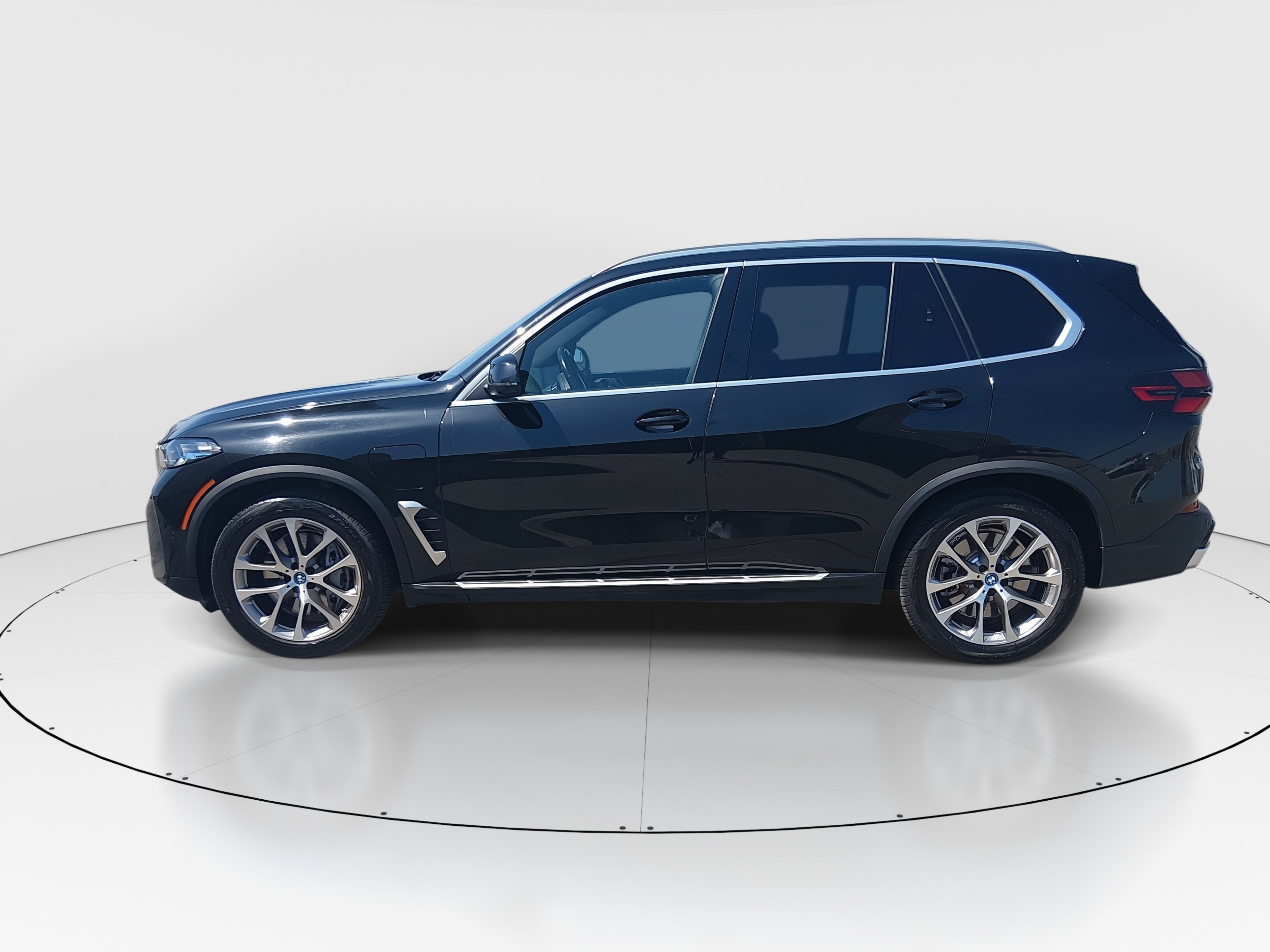 2025 BMW X5 50e - Photo 4