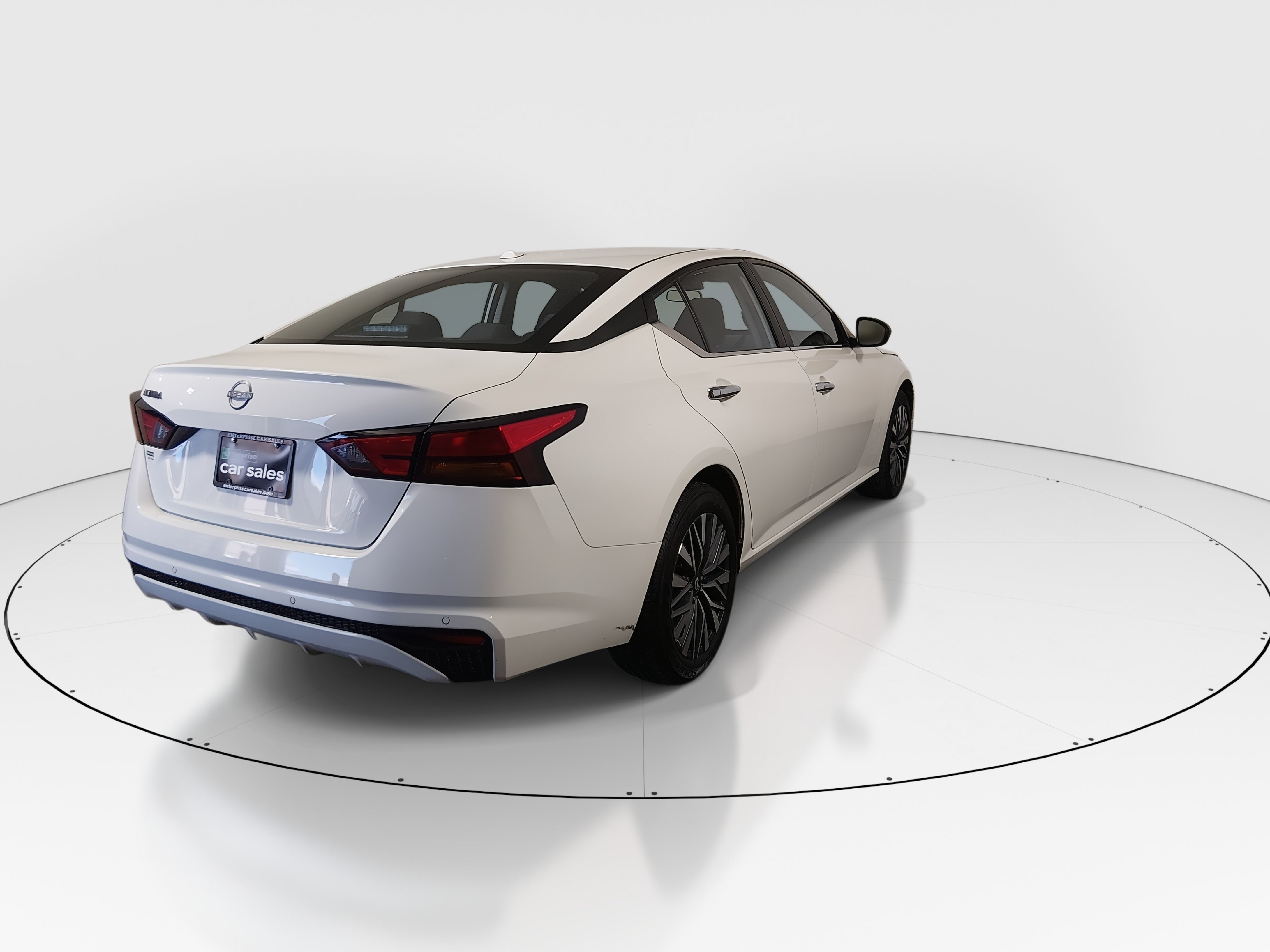 2025 Nissan Altima SV - Photo 7