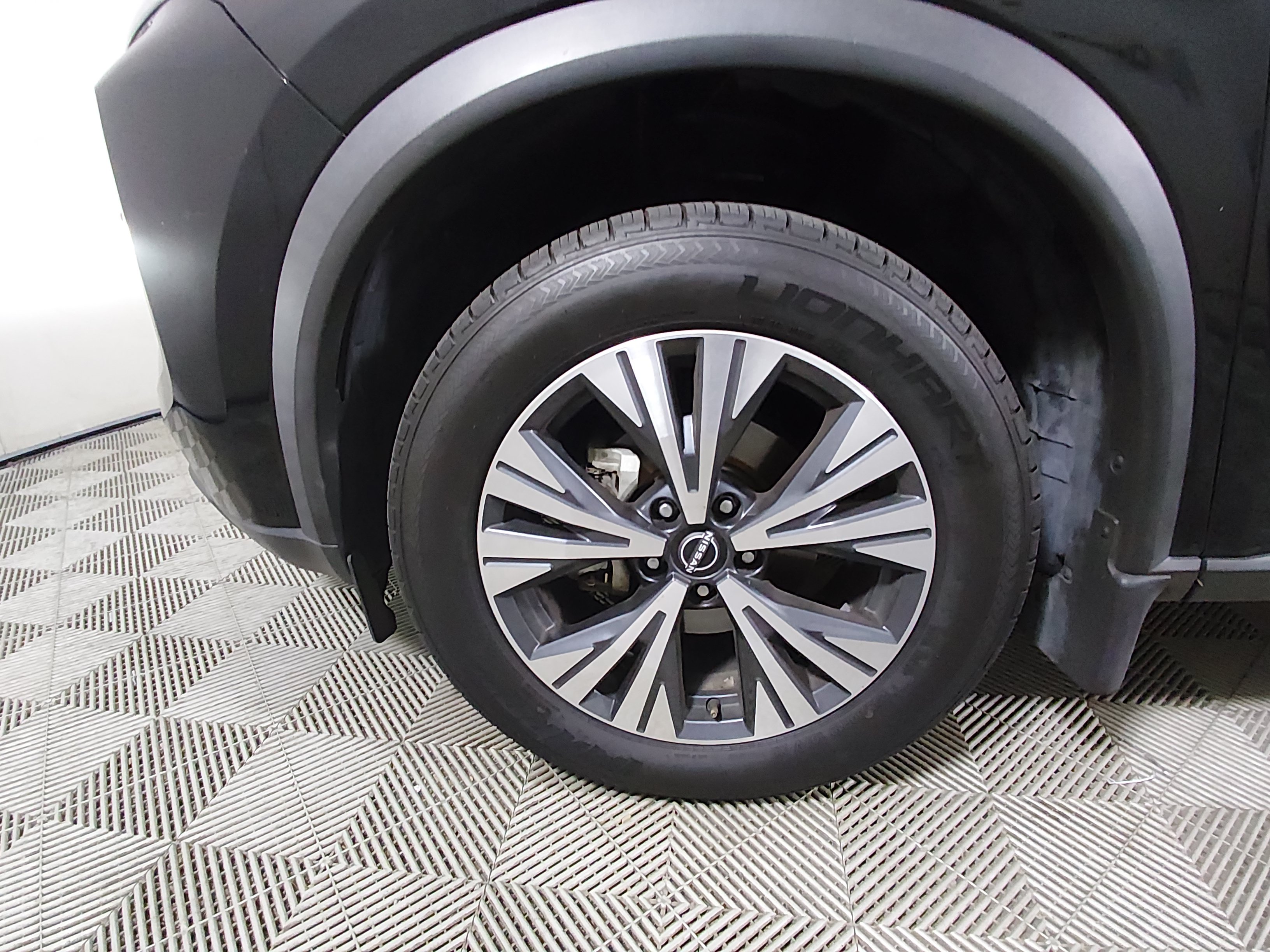 2022 Nissan Rogue SV - Photo 10