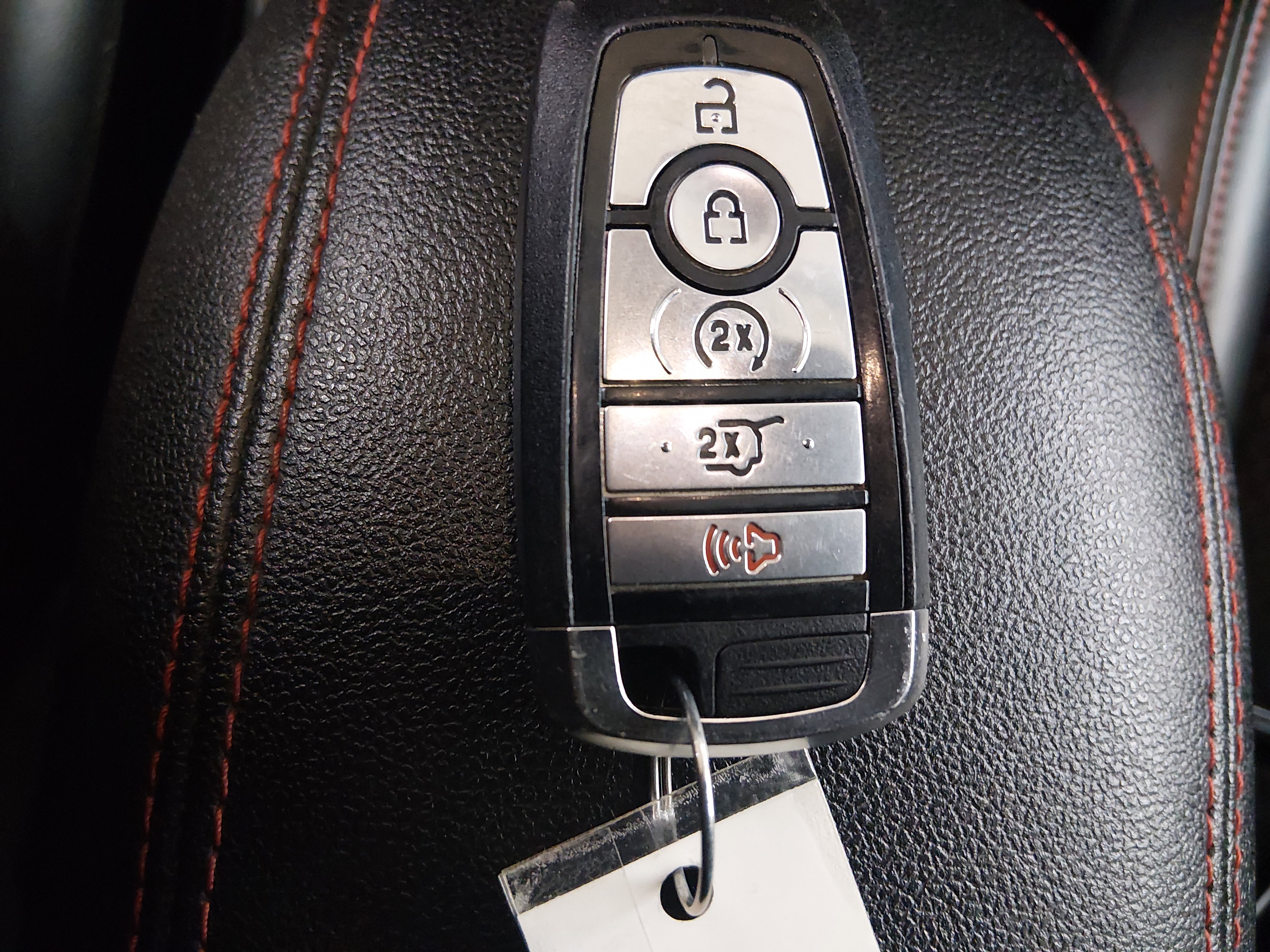 2024 Ford Escape ST-Line - Photo 15