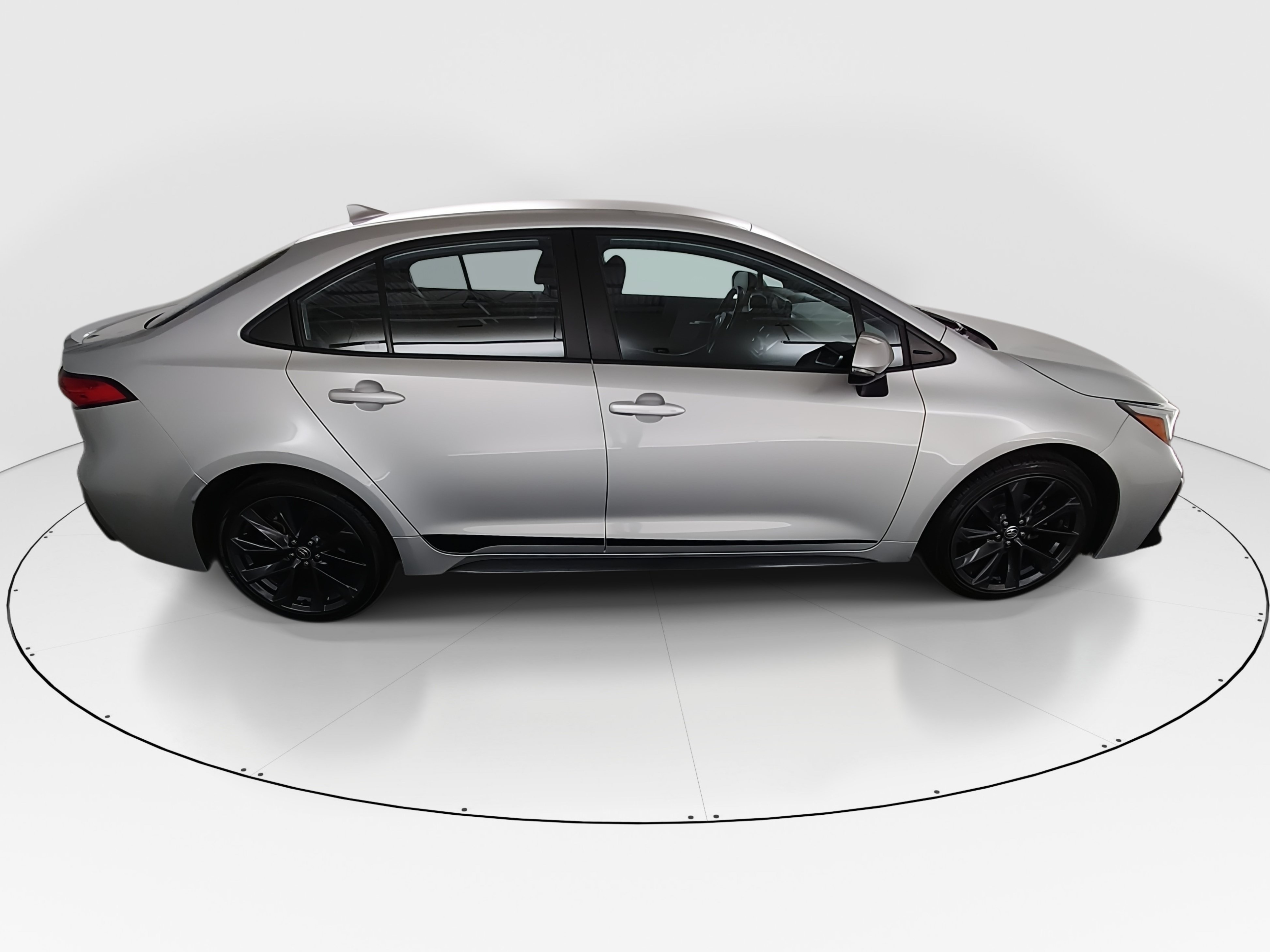 2023 Toyota Corolla SE - Photo 8