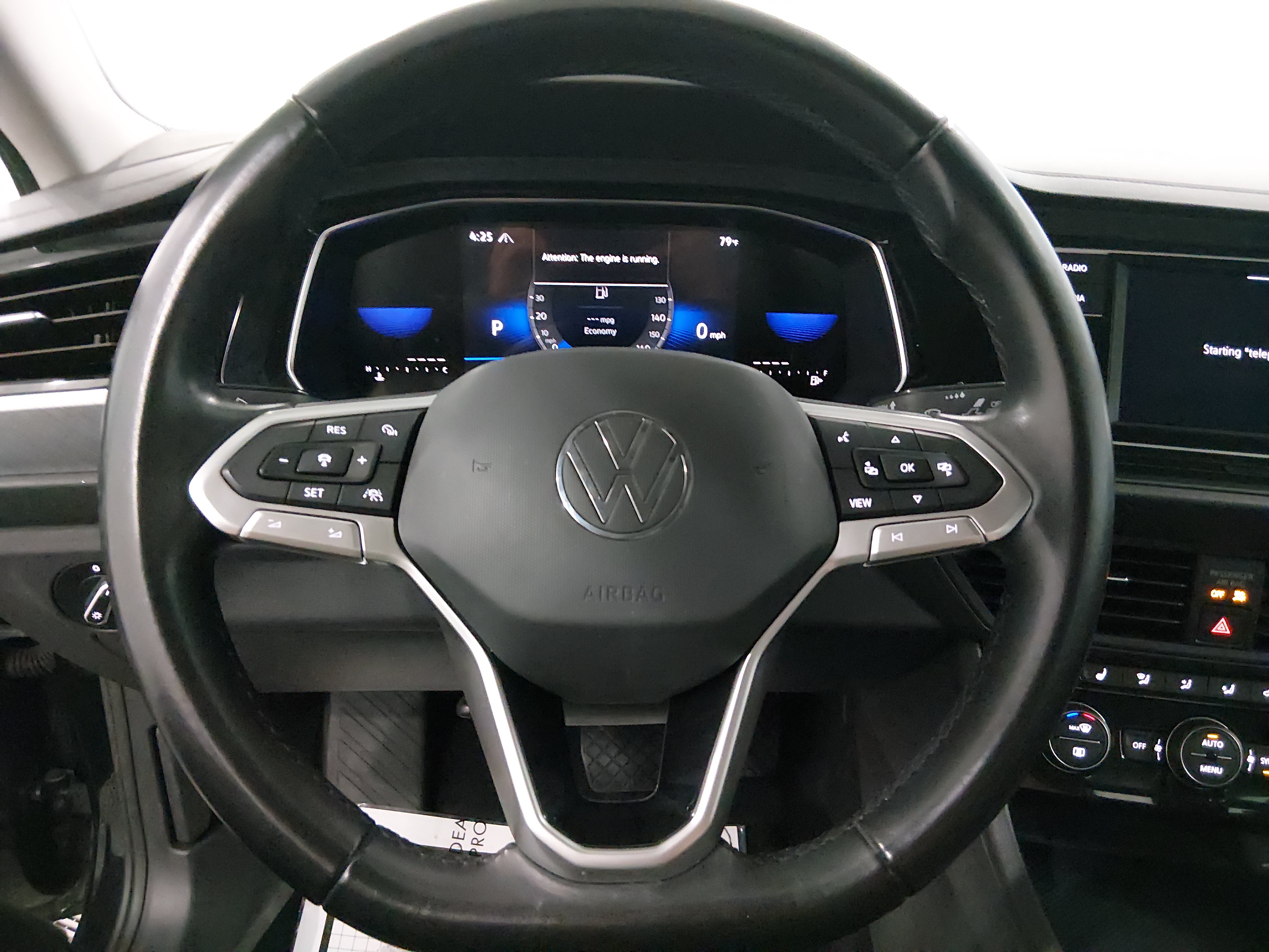 2024 Volkswagen Jetta SE - Photo 12