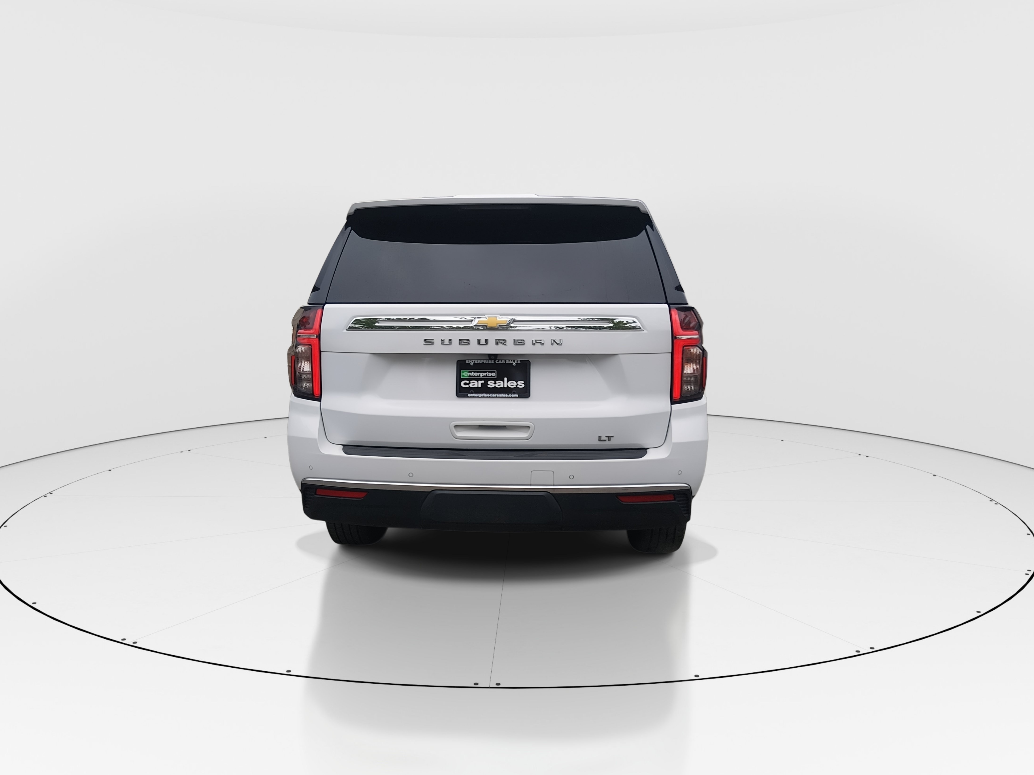 2024 Chevrolet Suburban LT - Photo 6