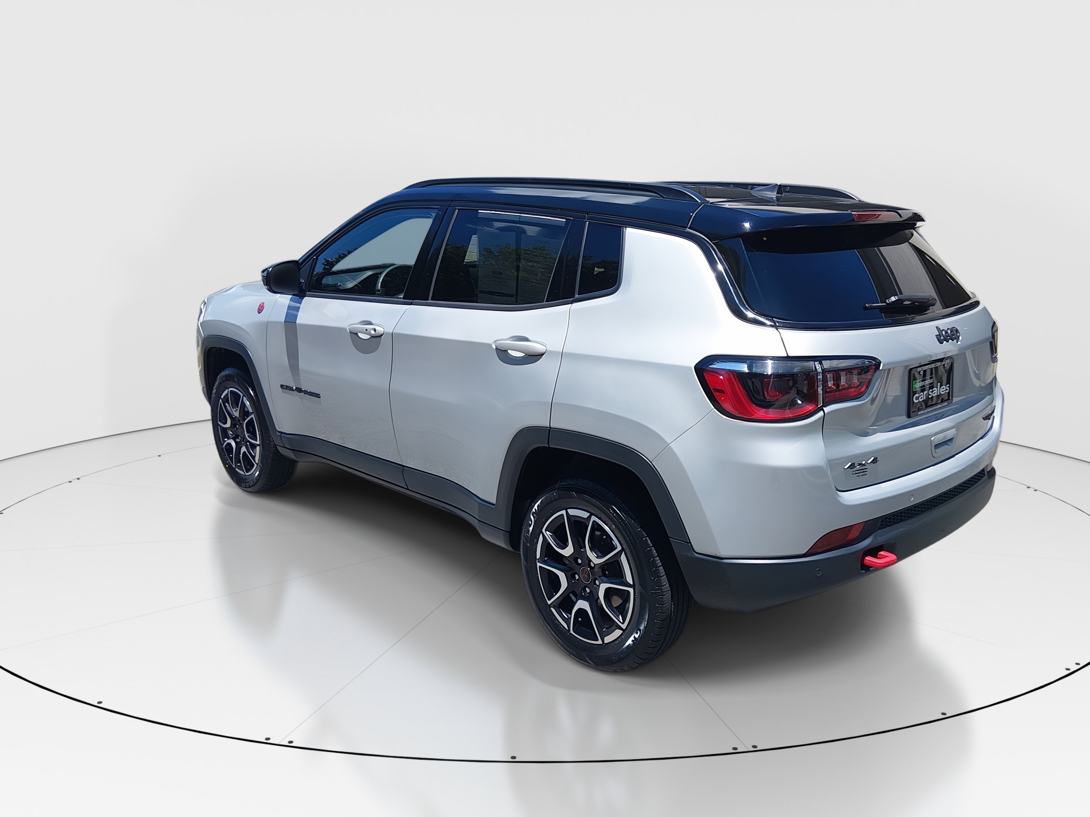 2025 Jeep Compass Trailhawk - Photo 5