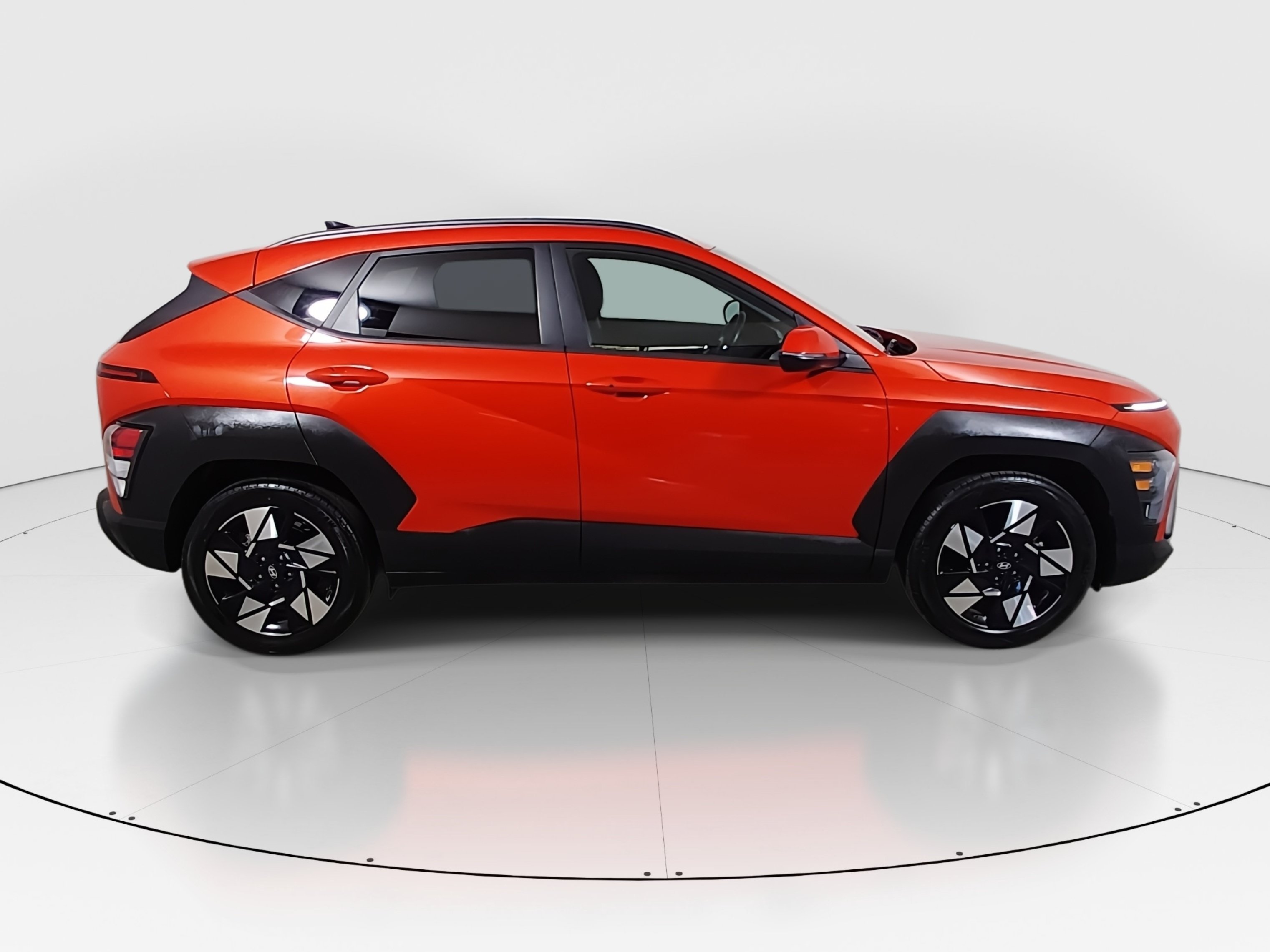 2024 Hyundai Kona SEL - Photo 8
